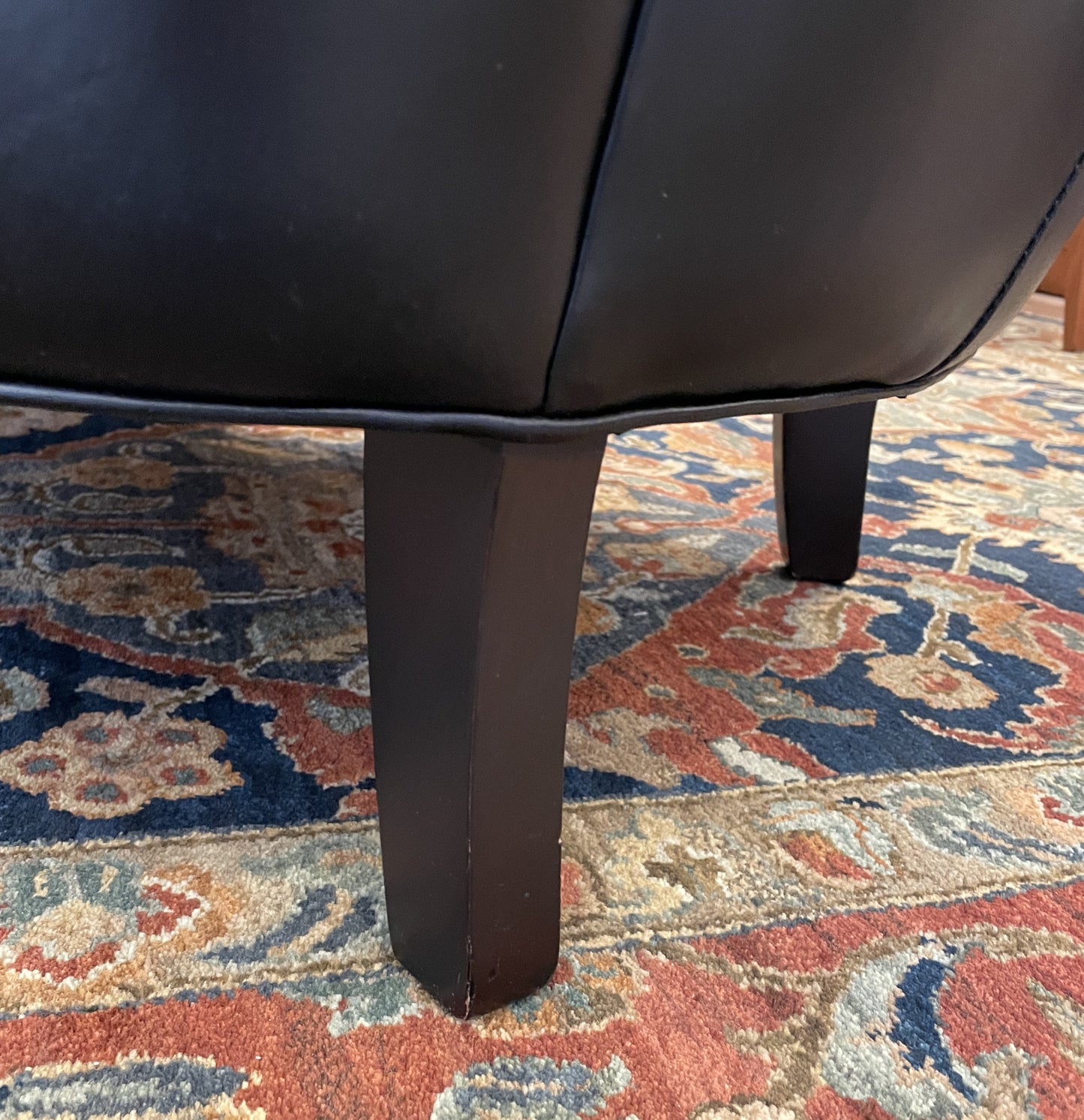 Hancock and Moore Black Leather Chair (01B019)