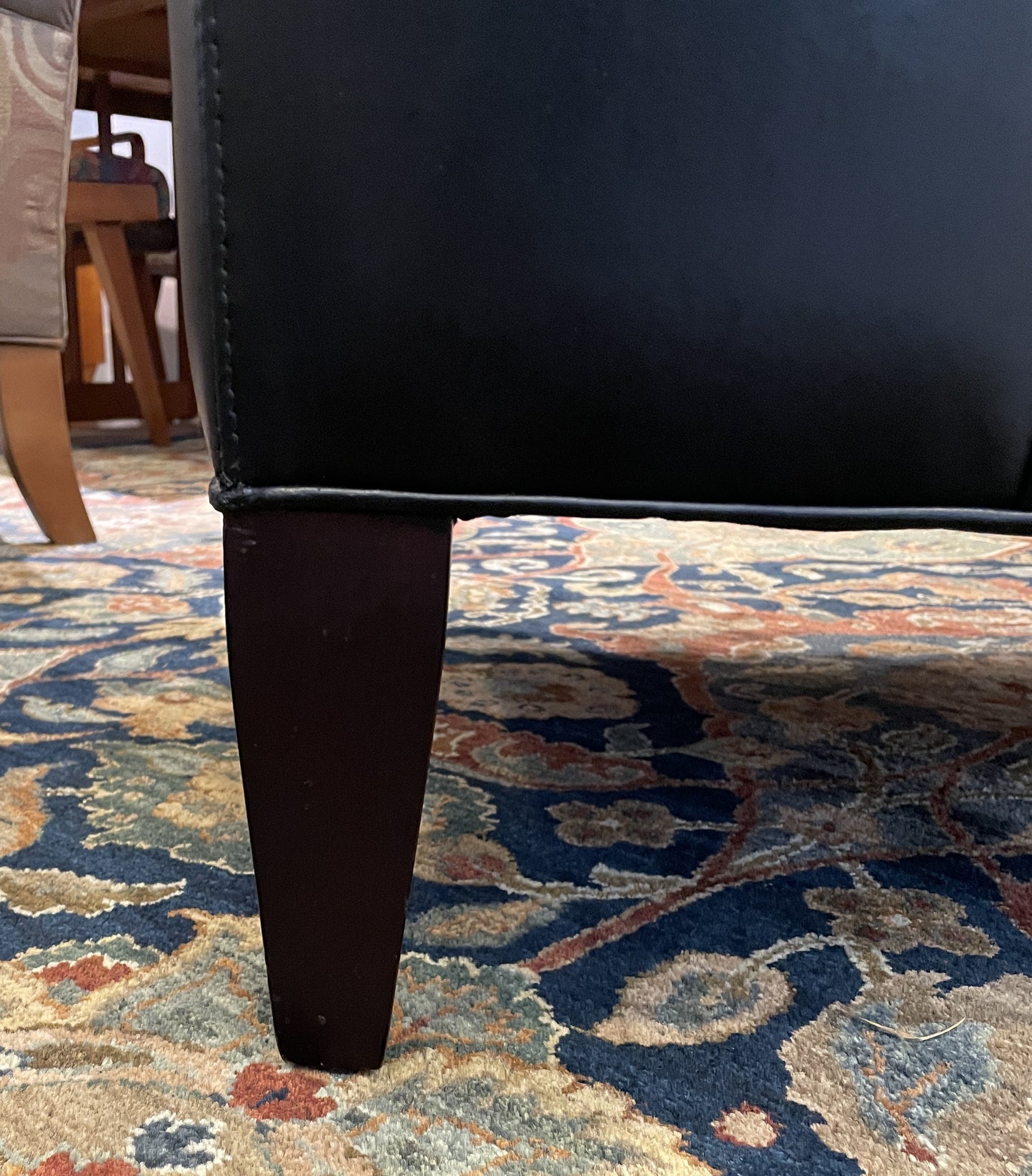 Hancock and Moore Black Leather Chair (01B019)