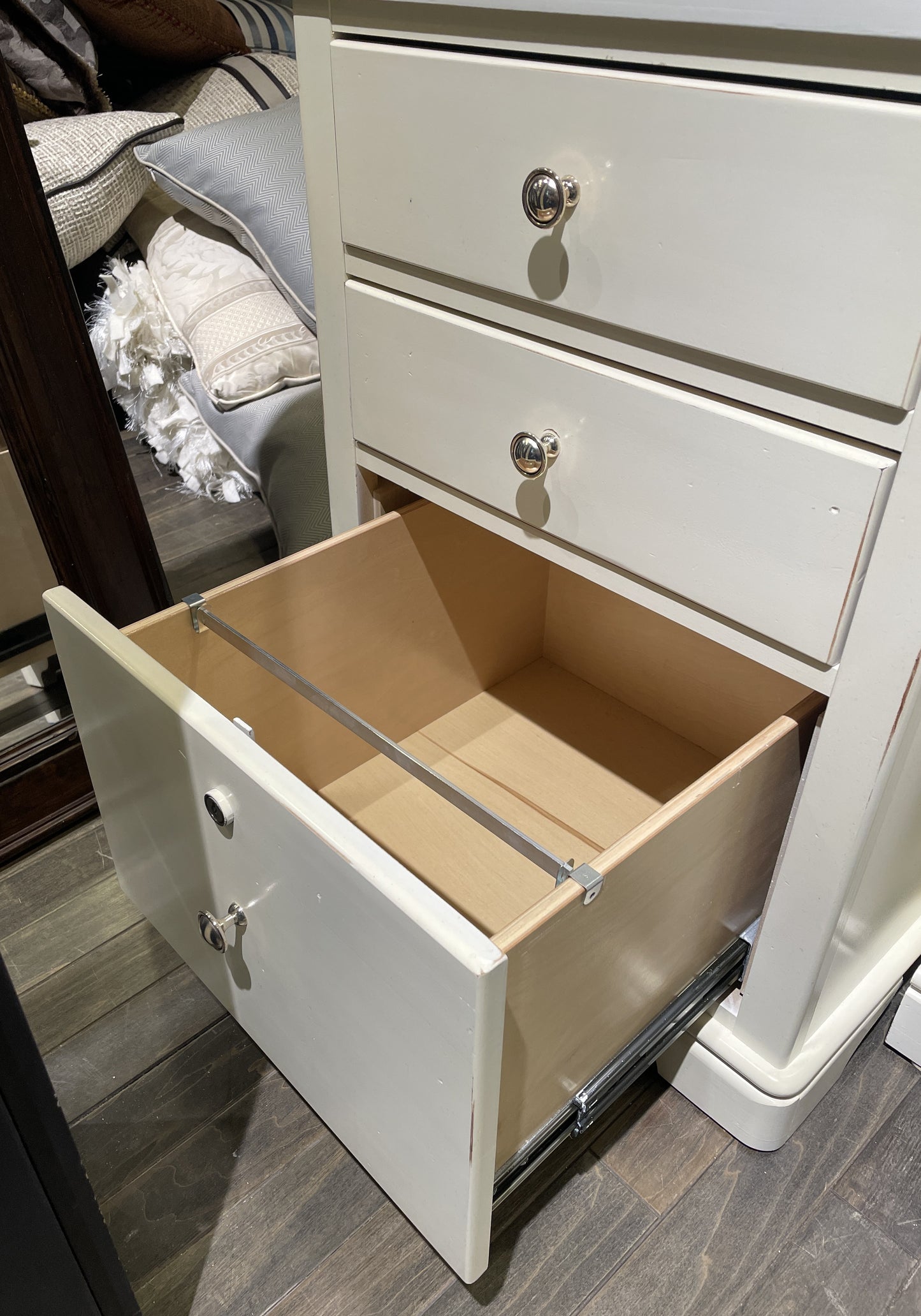 Stanley Console Desk with File Drawers (0CF00C)
