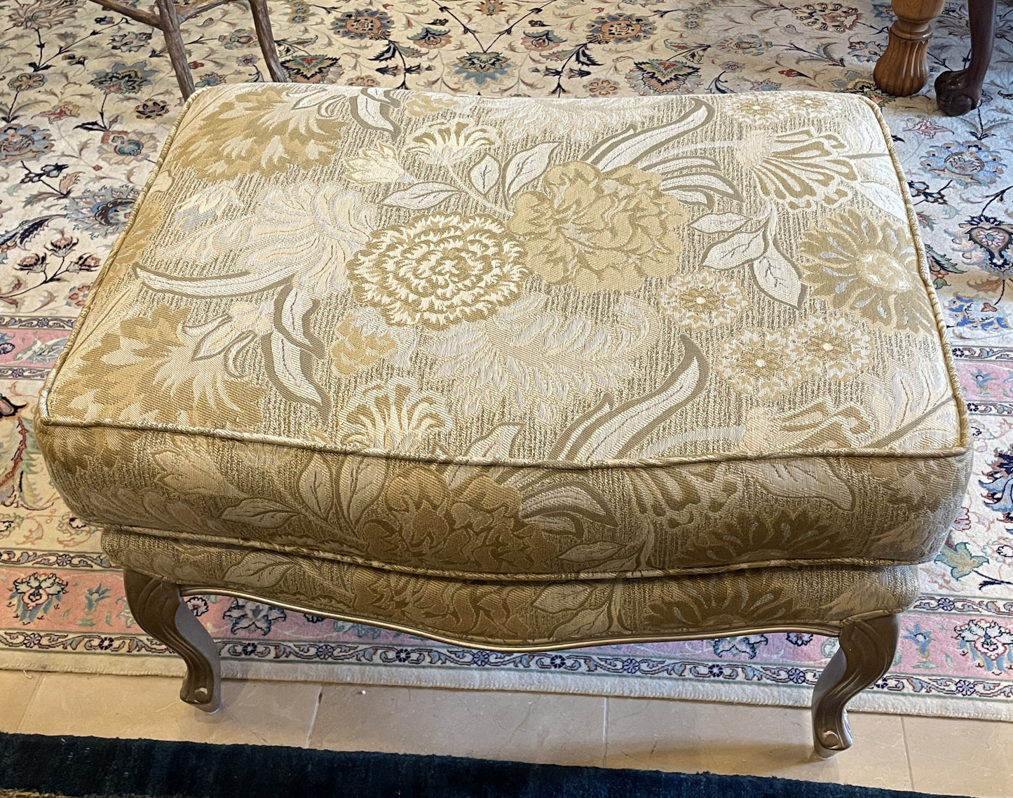 Marge Carson Chair and Ottoman (0GR001)