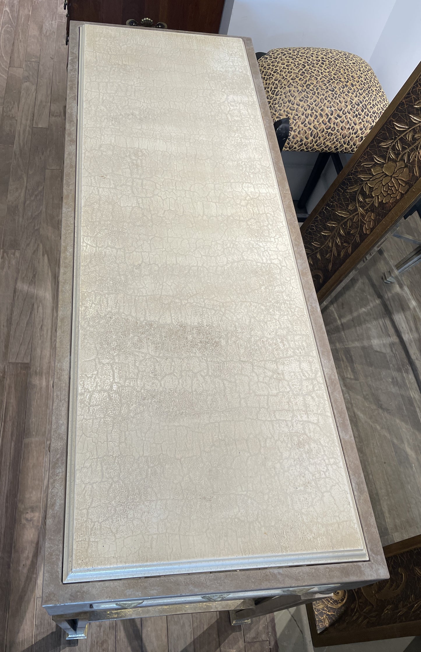 Faux Finished Console with Metal base (0GR002)