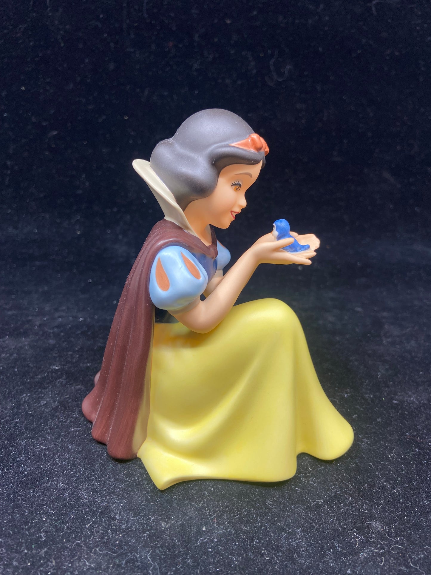 Walt Disney Collectors Society "Won't You Save Me?" Snow White 65th Anniversary Statue (23663)