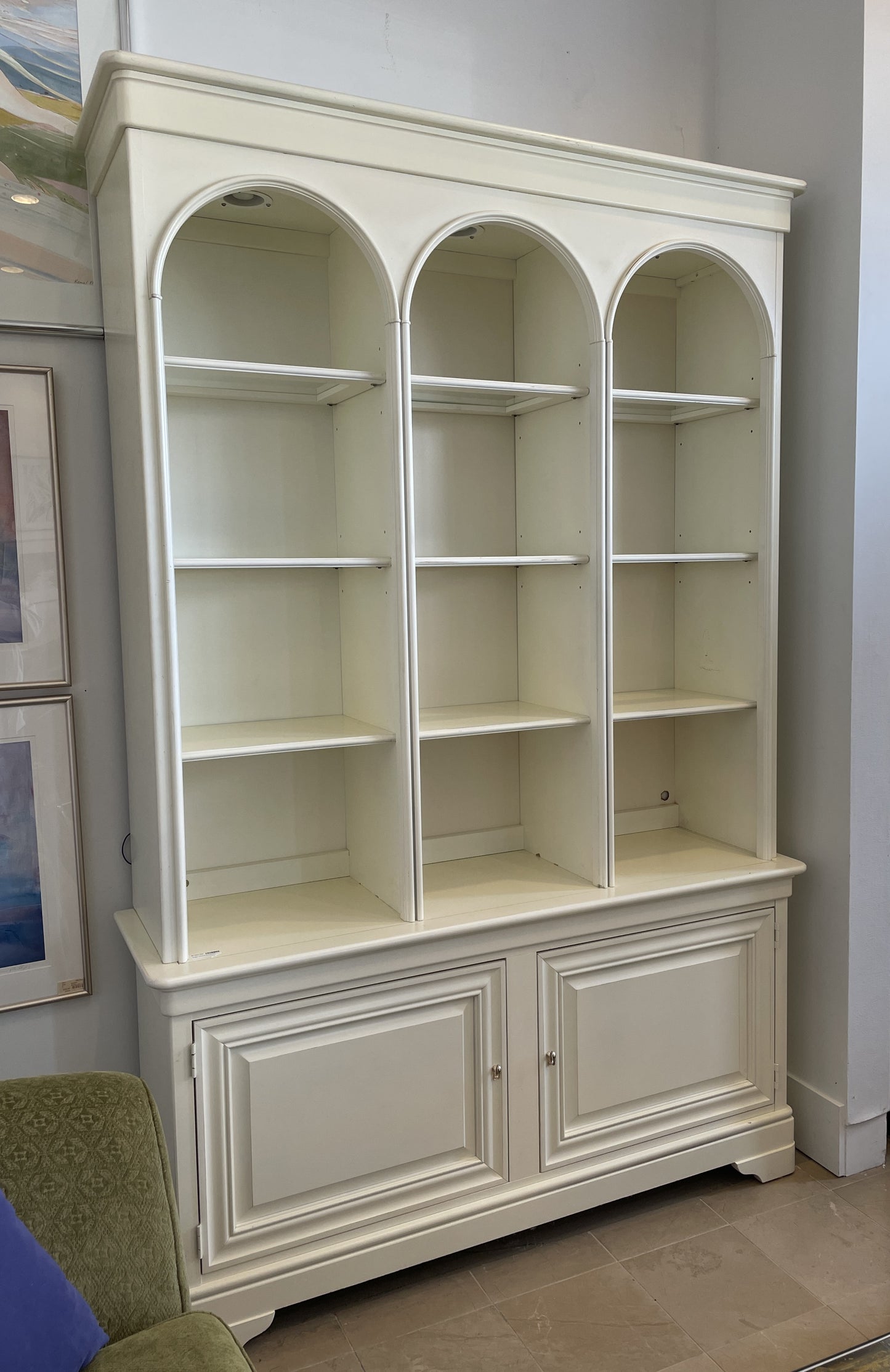 Stanley Dome Topped Bookcase (0CF019)