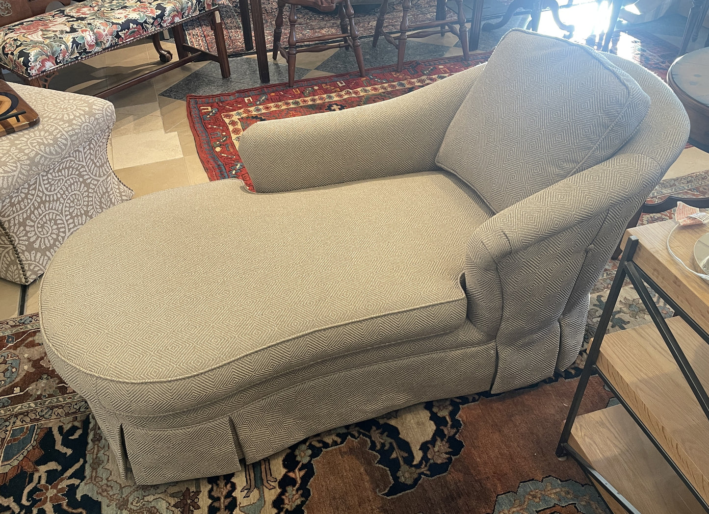 Walter E Smithe "Brewer Dressmaker" Chaise Lounge (0B2005)