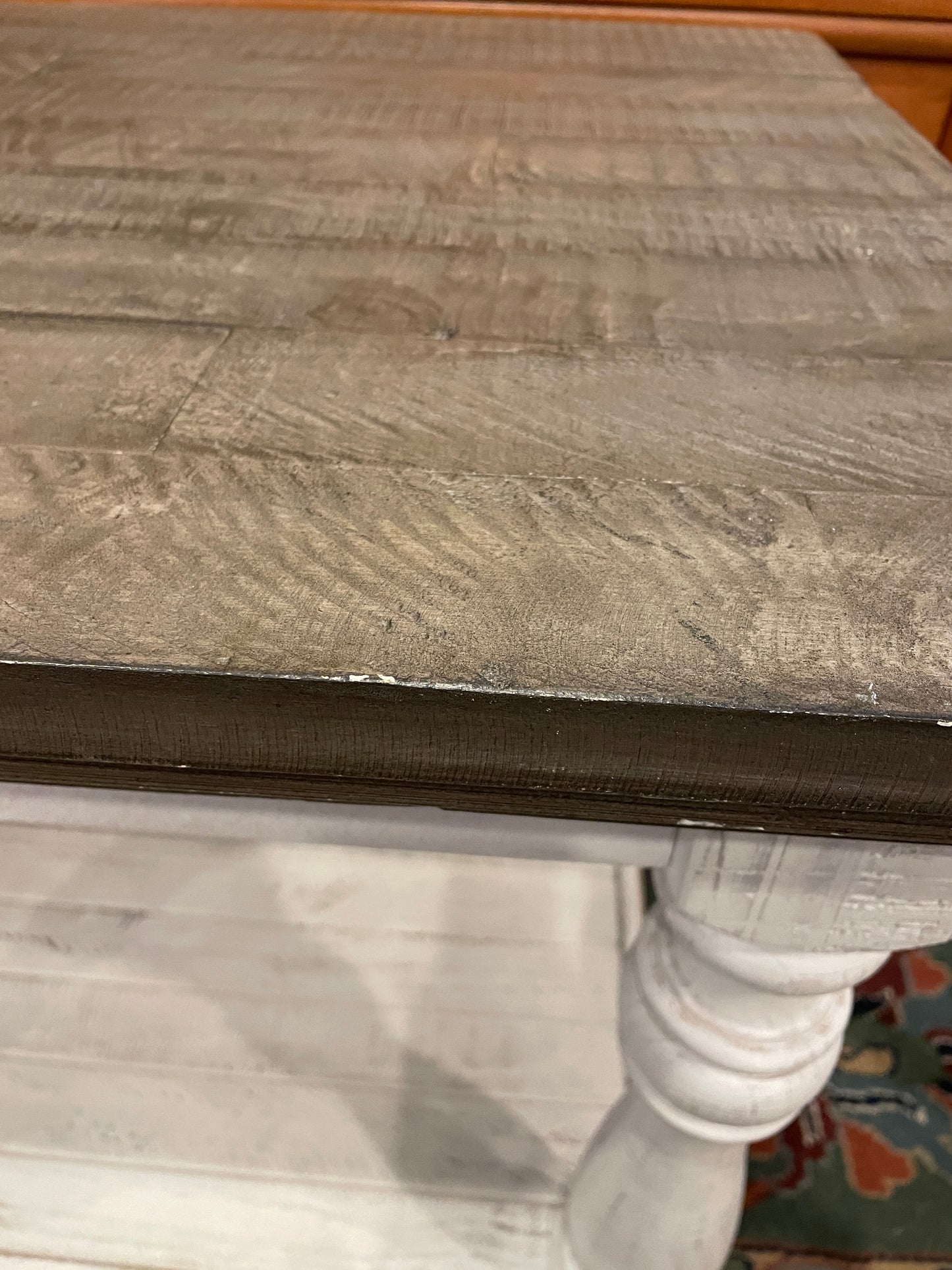 Ashley Shabby Chic Signature End Table (0OA002)