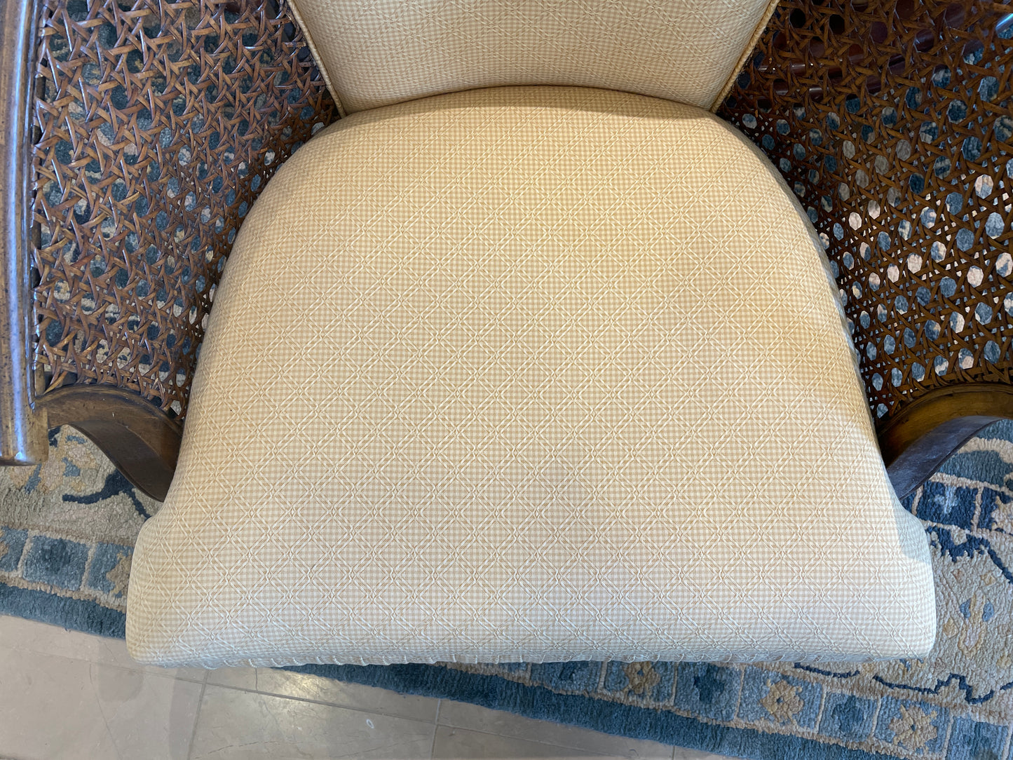 Caned Back Barrel Chair (0CI001)