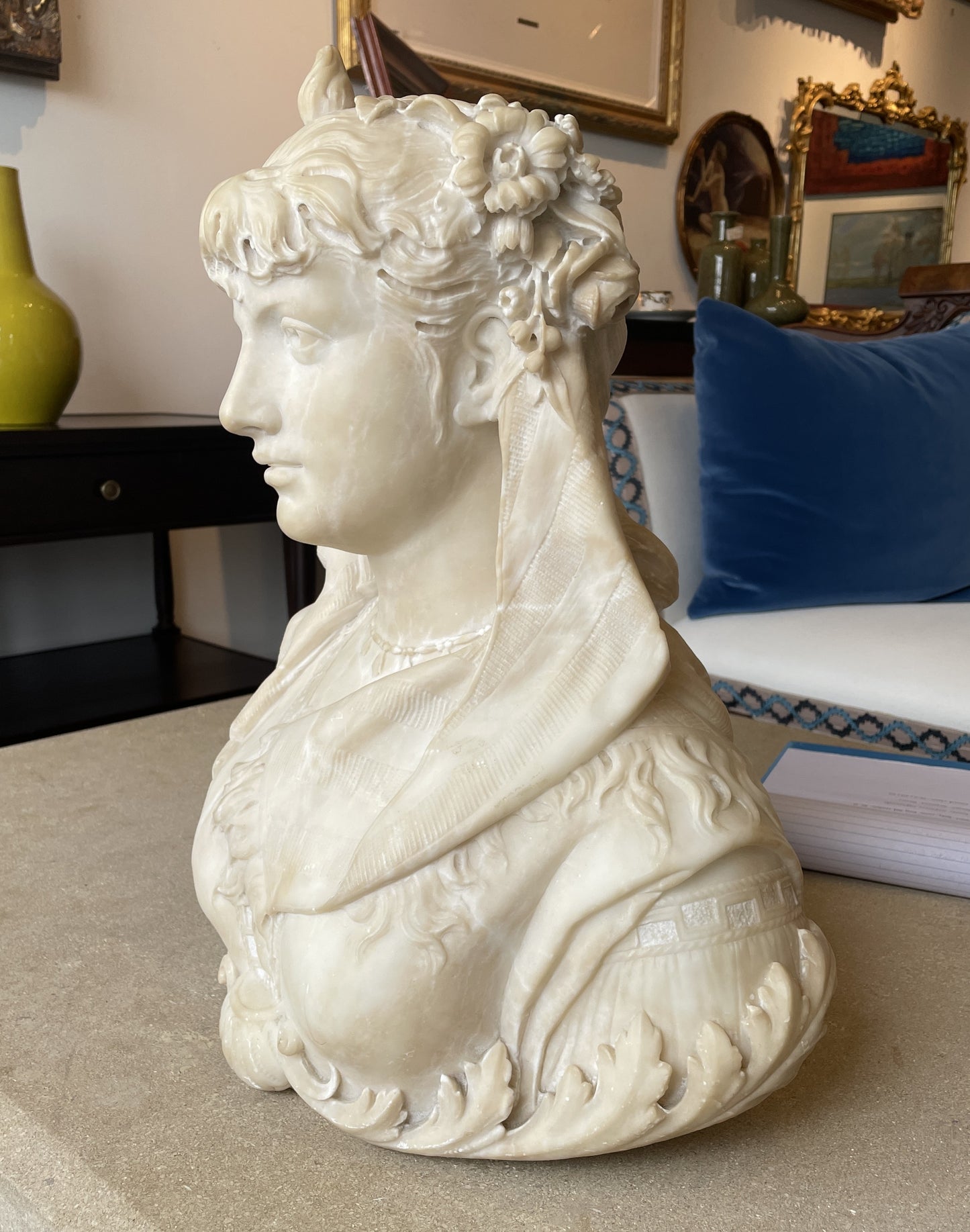 Alabaster Bust of Woman (0AS001)