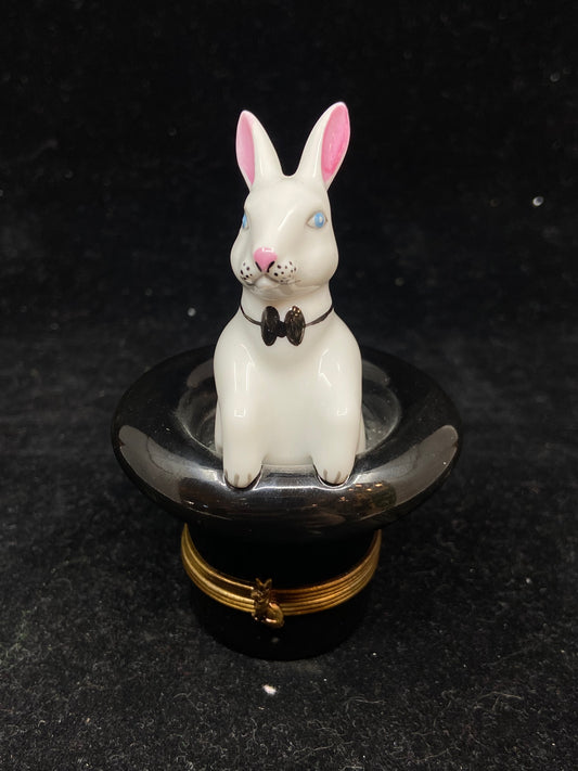 Limoges Bunny in Hat (27413)