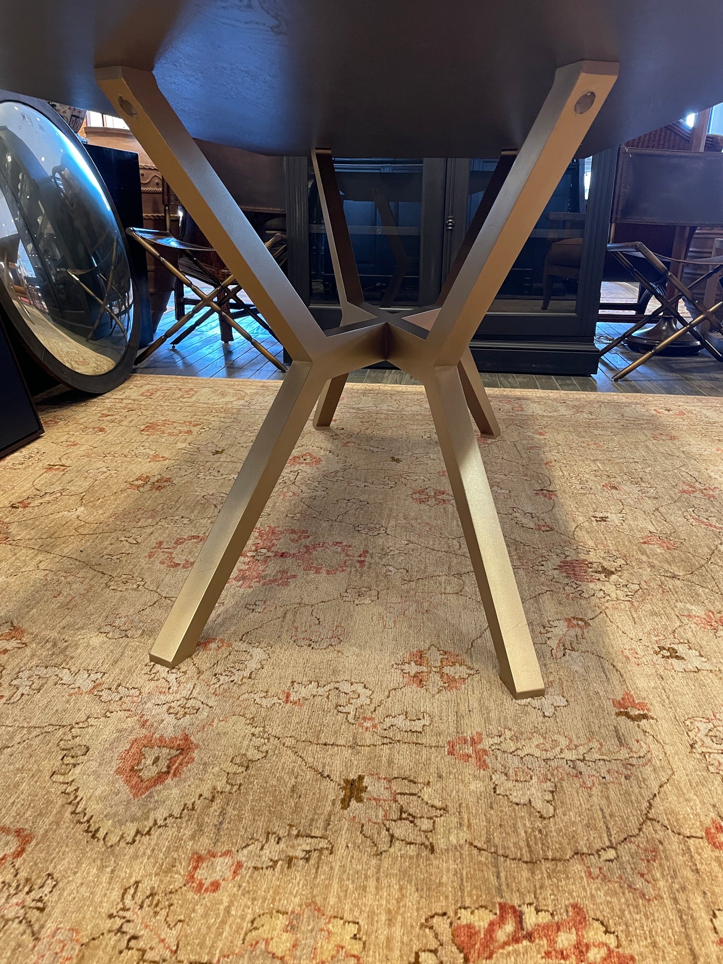 Custom Modern Dining Table, attr. Restoration Harware Maslow (0G0010)