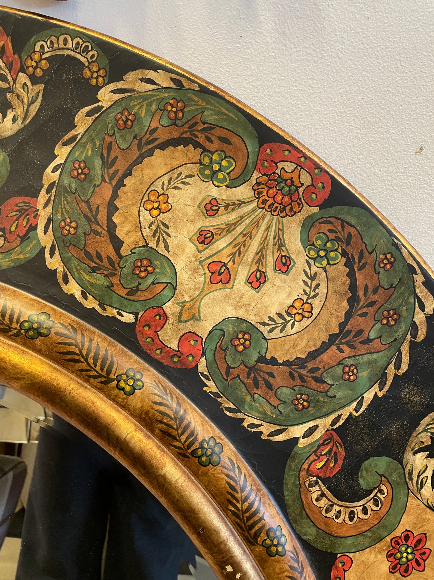 Round Painted Chinoiserie Style Mirror AS IS (0AS00C)
