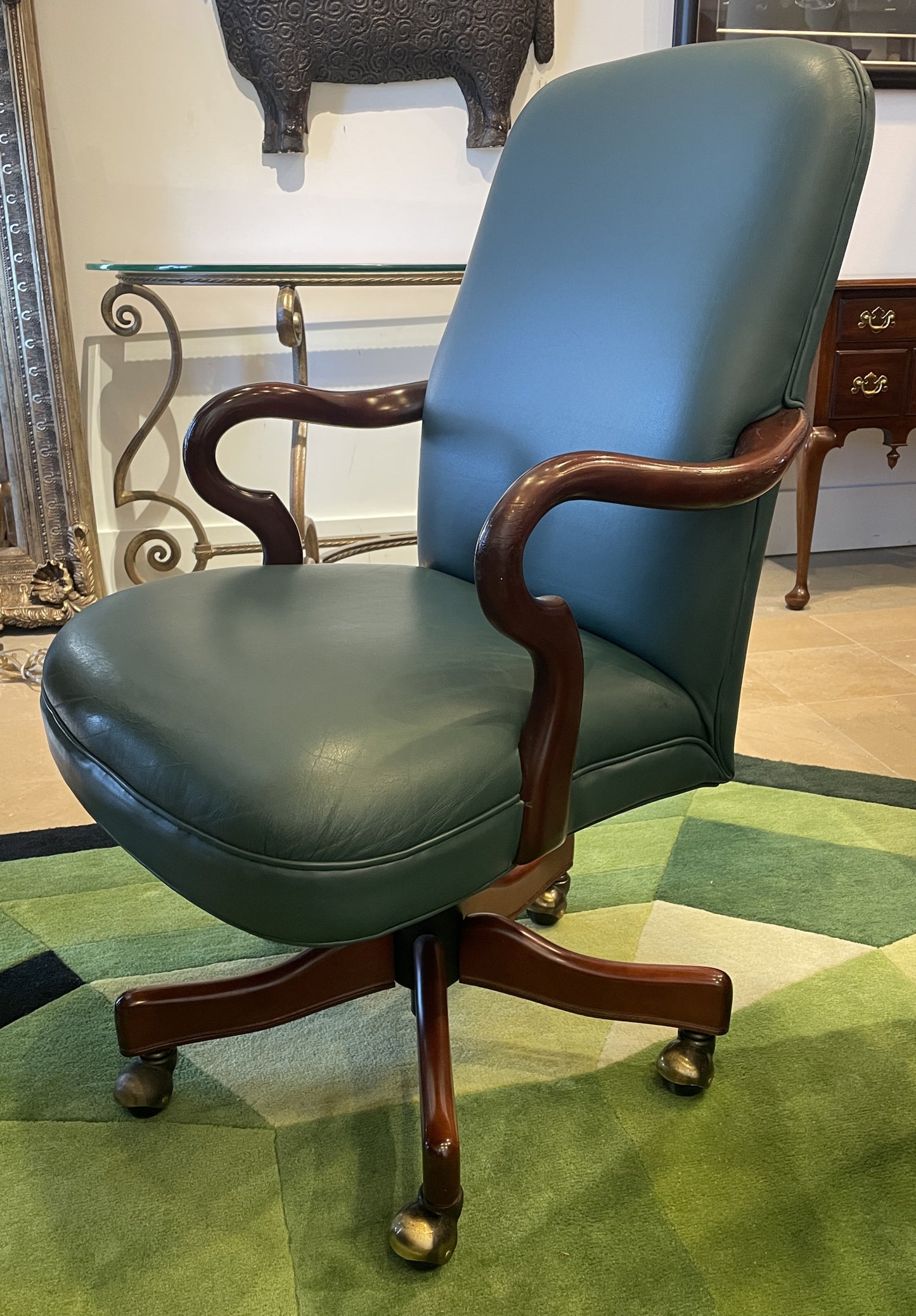 Faux Leather Executive Desk Chair in Green (0KM002)
