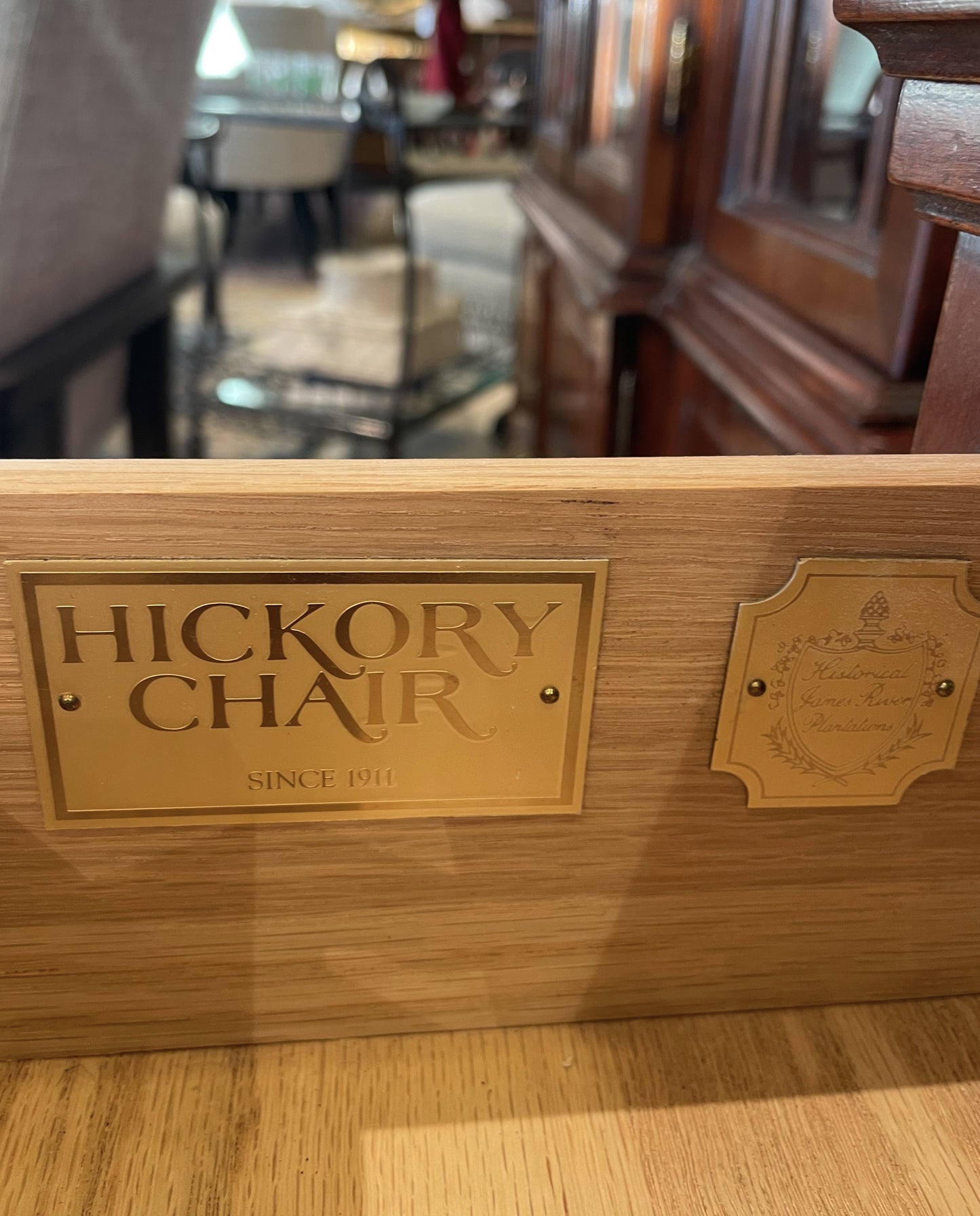 Hickory Chair Server AS IS (LZYGAE)