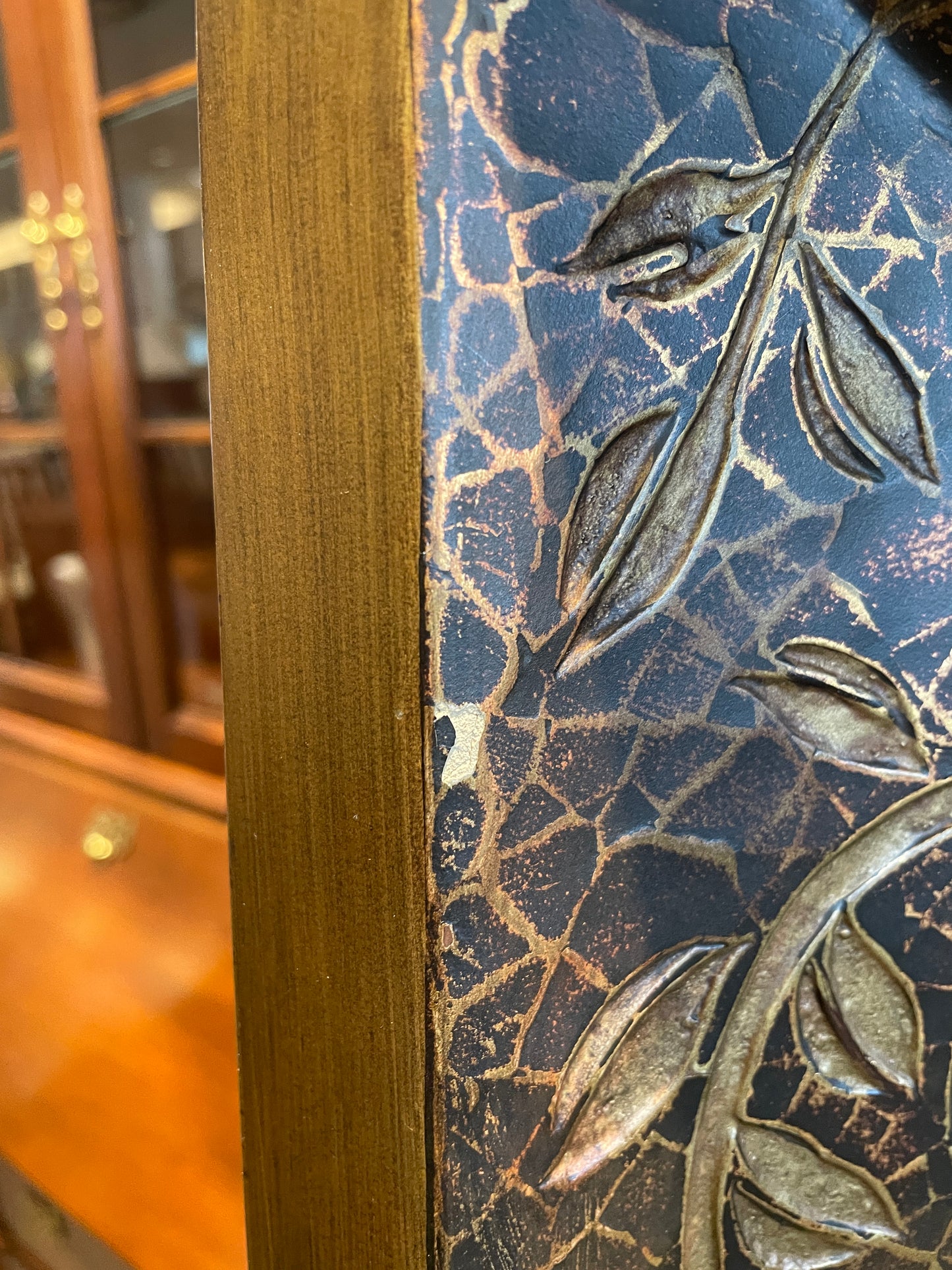 Large Beveled Mirror with Gilt Floral Design (0AS00B)