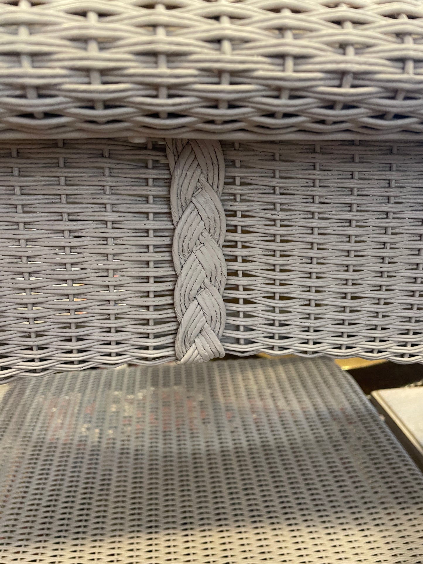 Lloyd Flanders "Lloyd Loom"  Wicker Three Season End Table (0OF007)