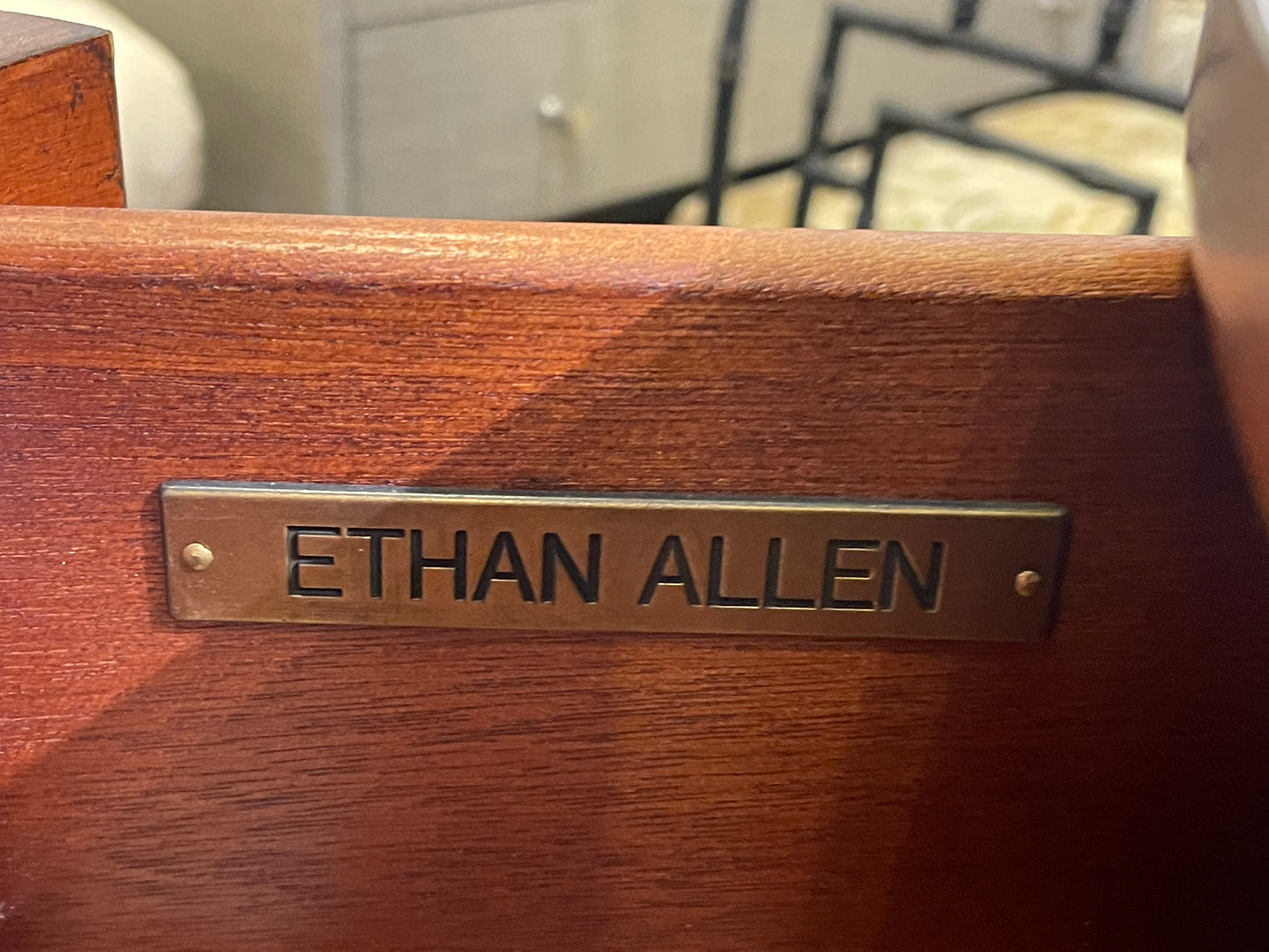 Ethan Allen Faux Finished Demilune Cabinet (0KO005)