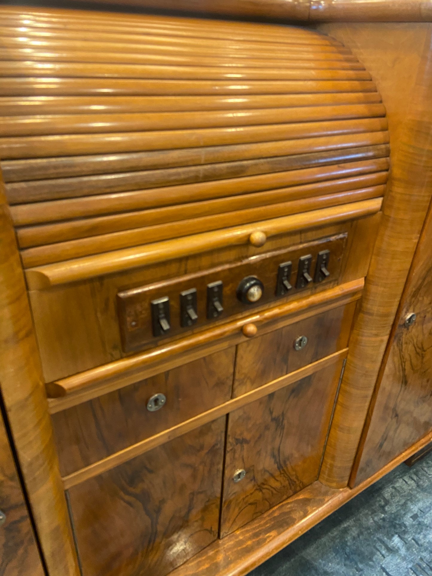 Art Deco Radio/Bar Cabinet (Non-working)