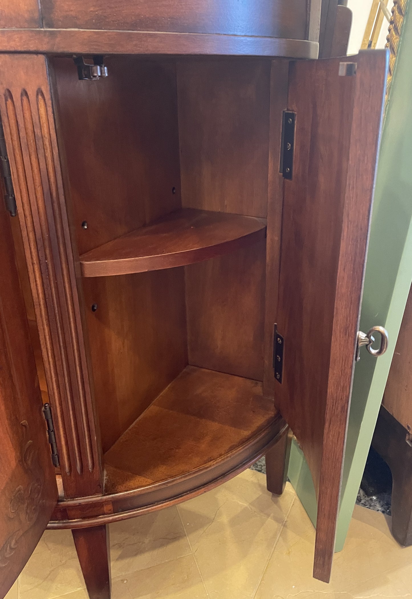 Ethan Allen Faux Finished Demilune Cabinet (0KO005)