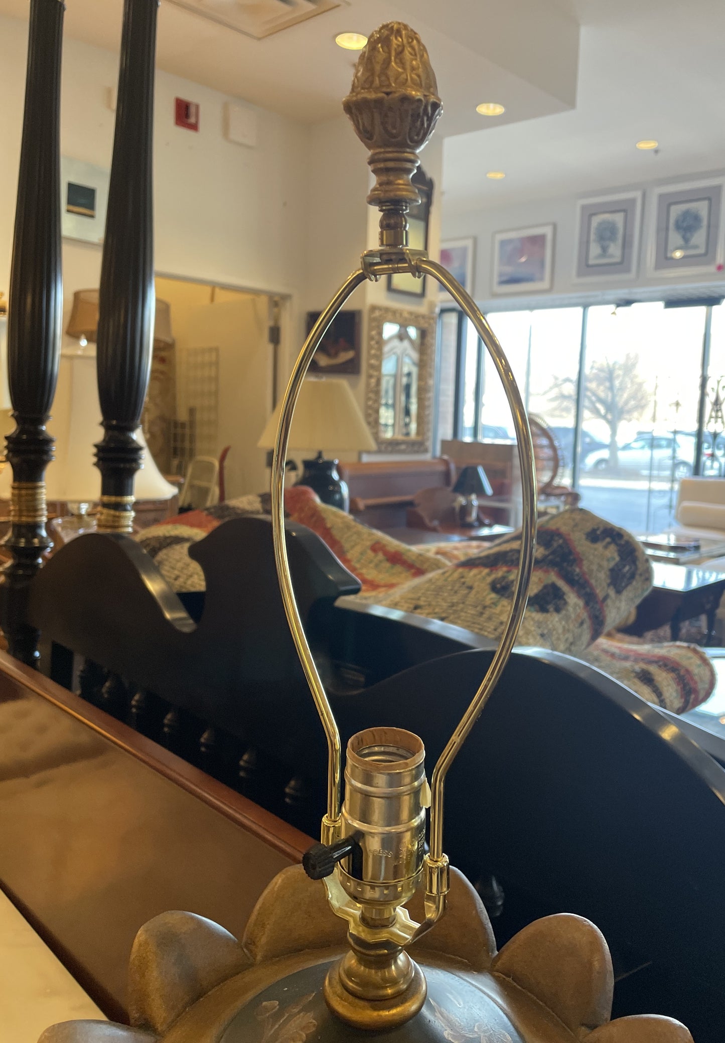 Fern Leaf Resin Lamp, no shade (0KO007)