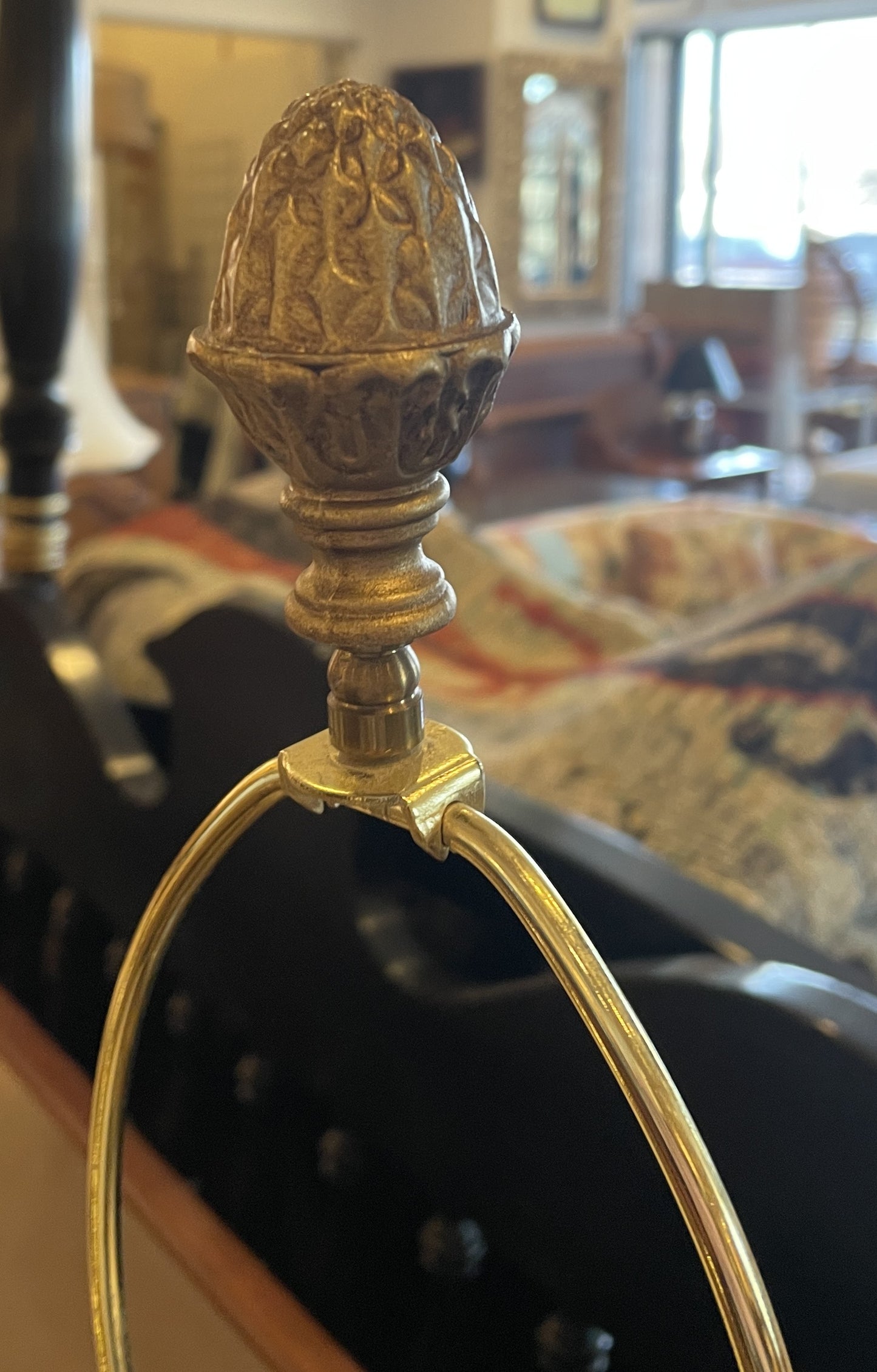 Fern Leaf Resin Lamp, no shade (0KO007)