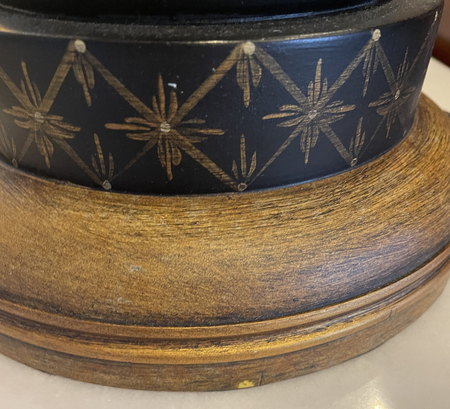 Fern Leaf Resin Lamp, no shade (0KO007)