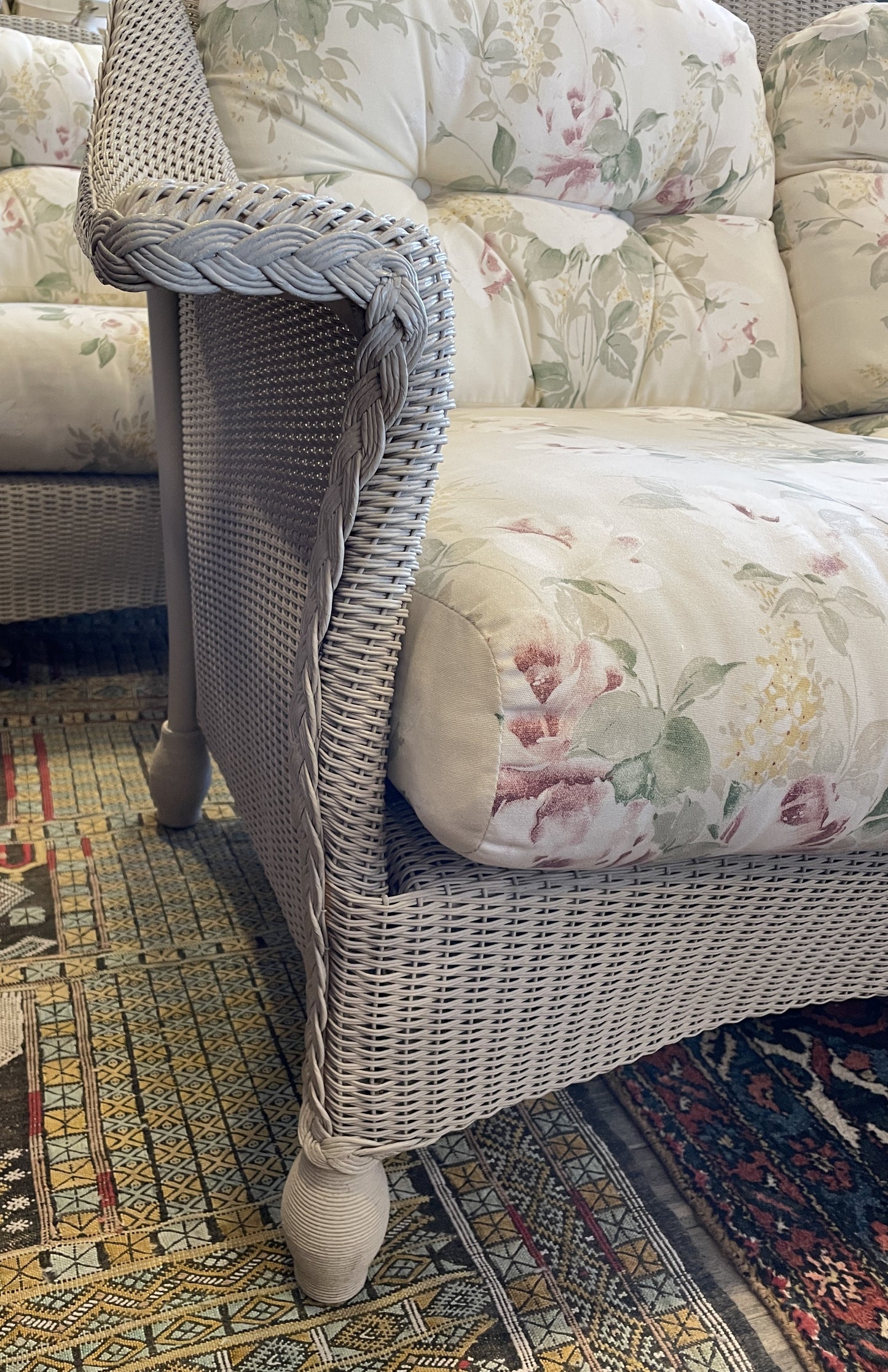 Lloyd Flanders "Lloyd Loom"  Wicker Three Season Loveseat, Floral (0OF005)