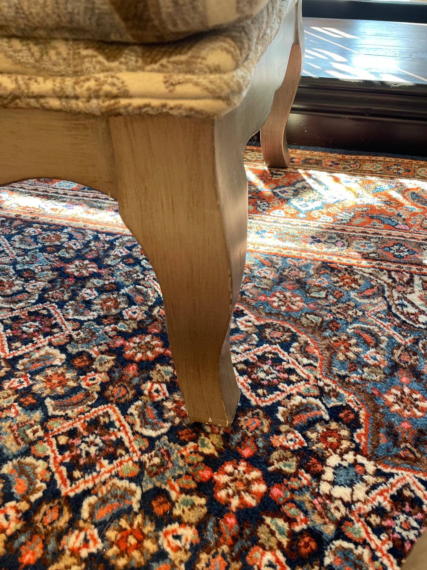 Upholstered Ottoman with faux finished base, AS IS (0GW004)