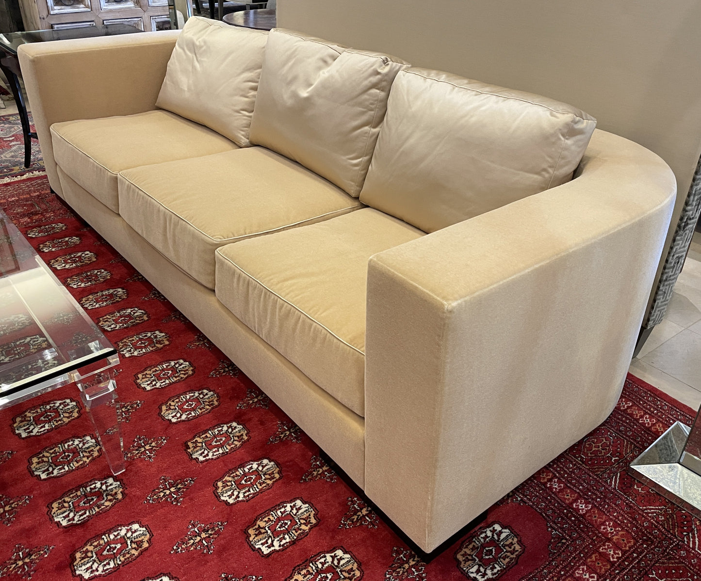 Interior Crafts Mohair and Silk Custom Sofa (0KP00L)