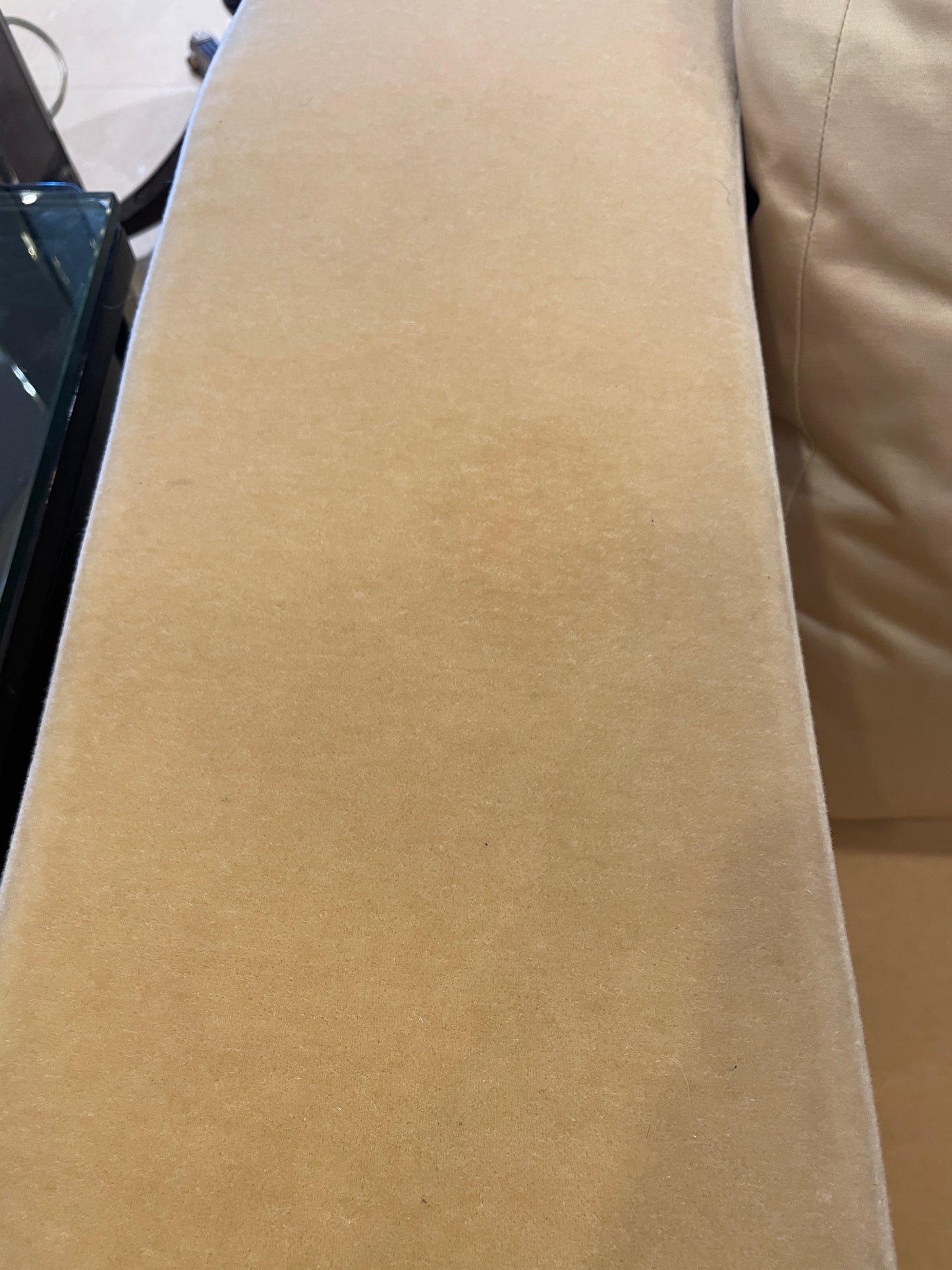 Interior Crafts Mohair and Silk Custom Sofa (0KP00L)