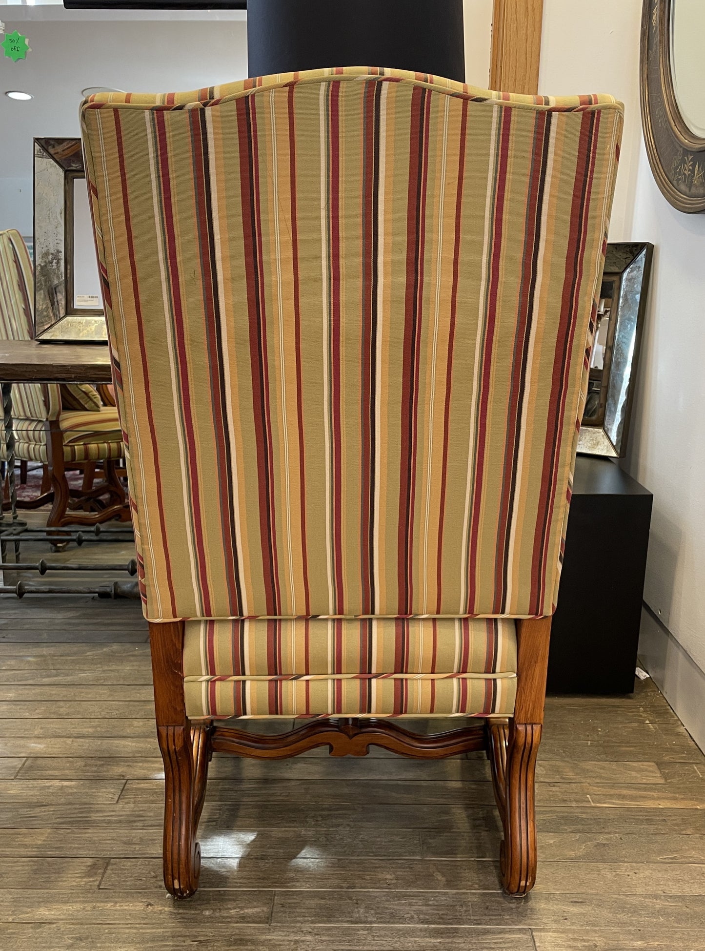 Louis XV Style Arm Chair (0AS007)