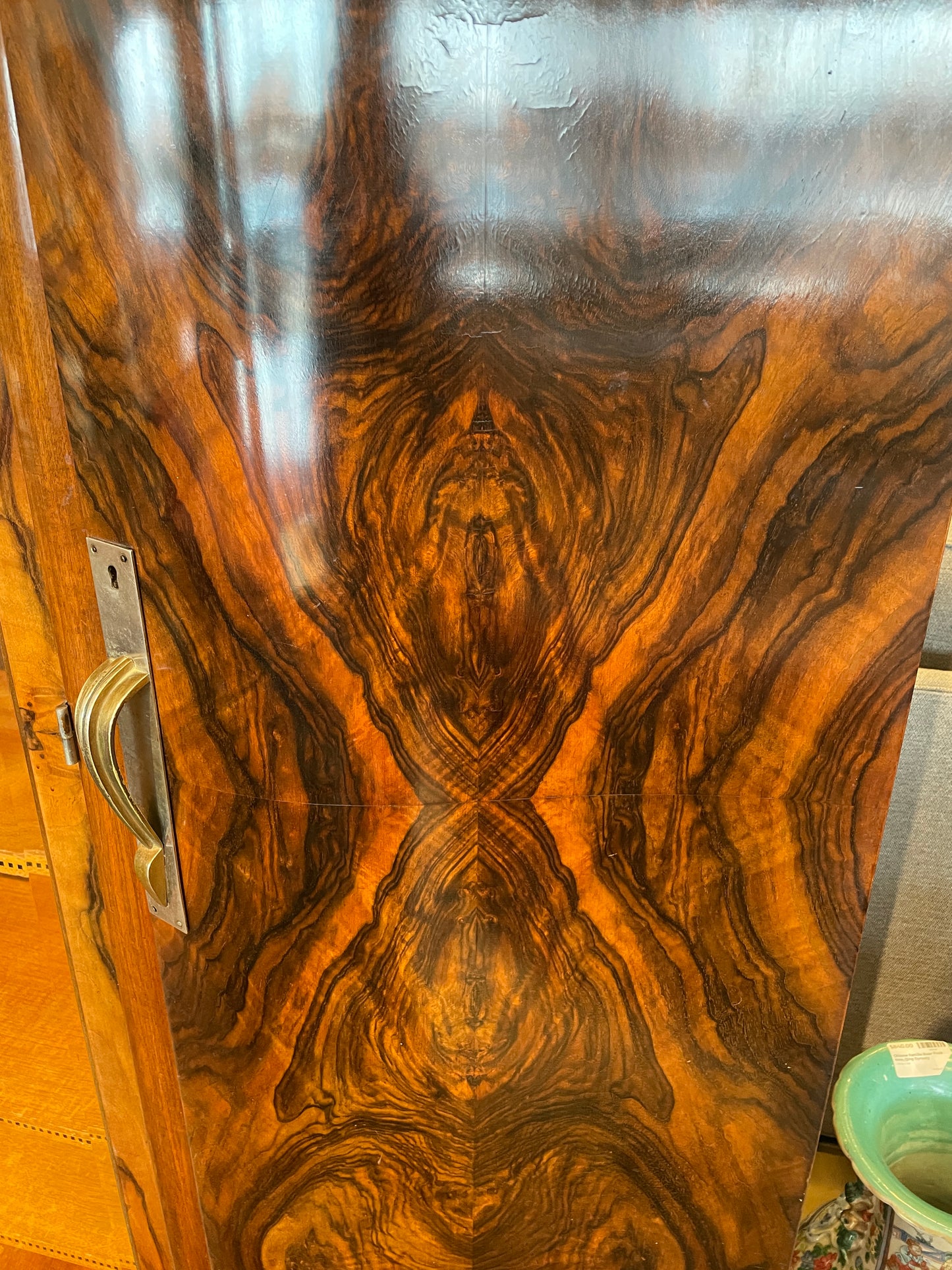 Art Deco Three Door Armoire/Bar (0KP00M)