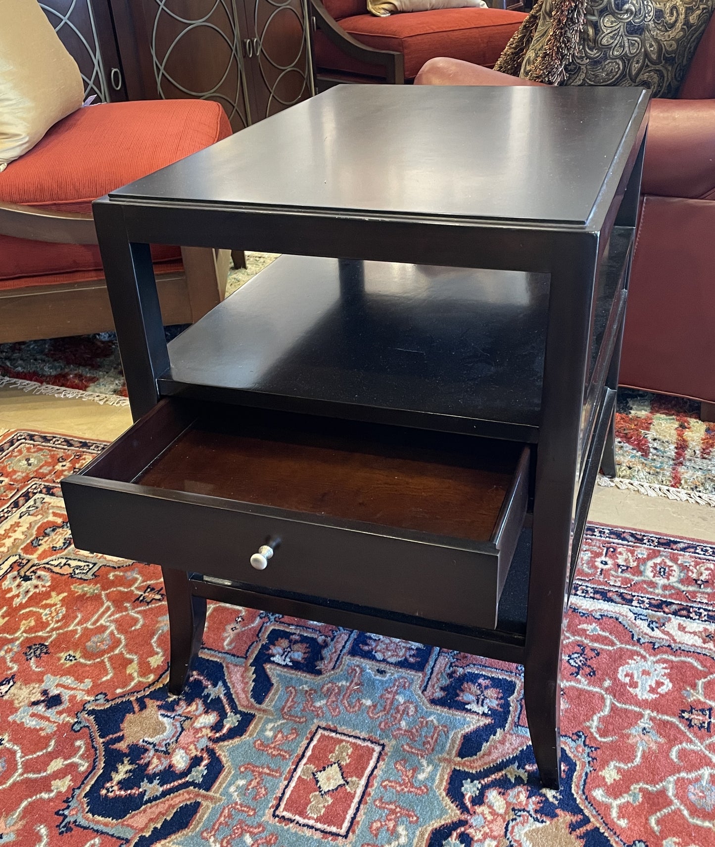 Woodbridge Addison End Table (0GZ00E)