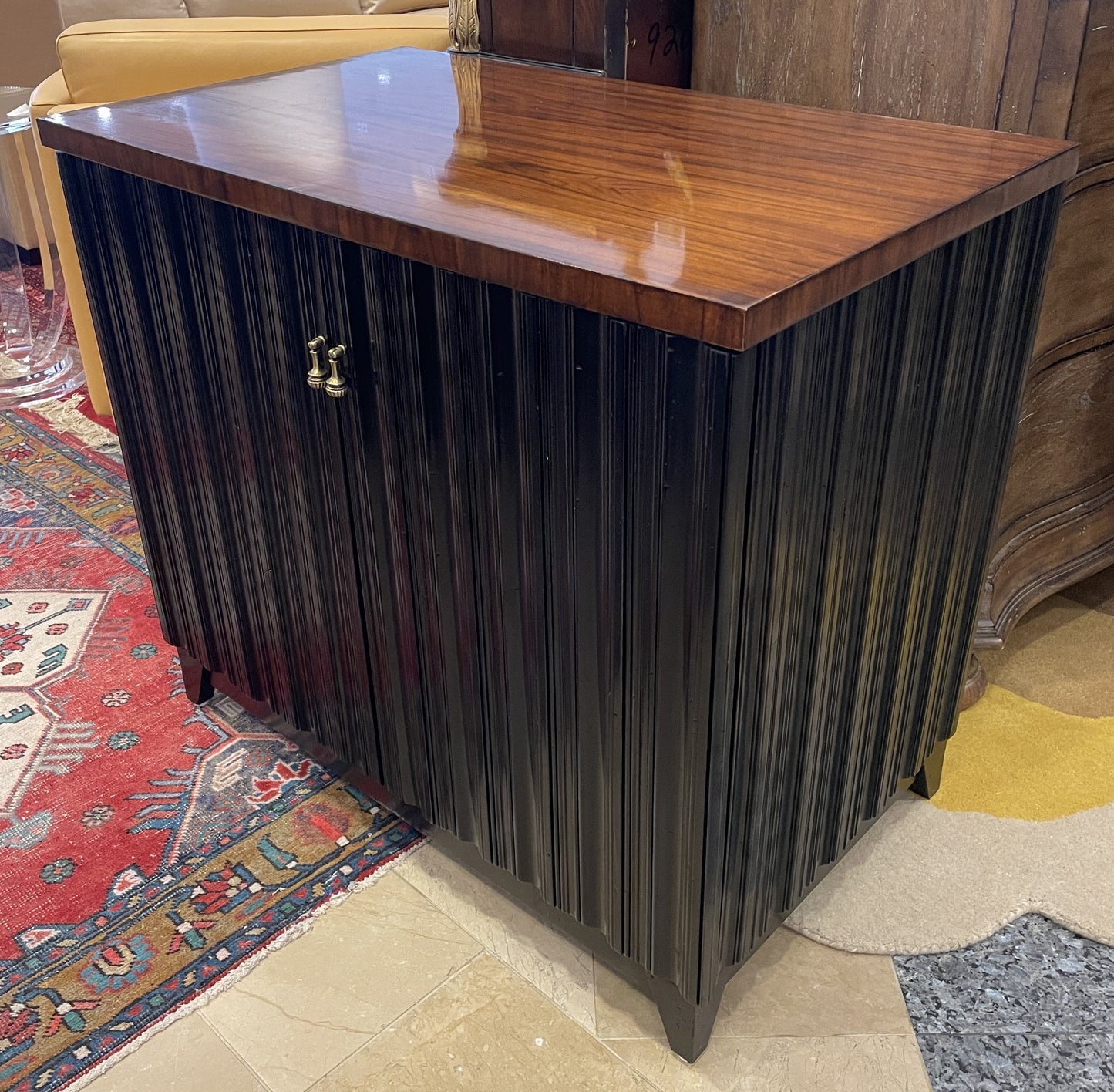 Baker L'Eau Commode by Laura Kirar (0KP00K)