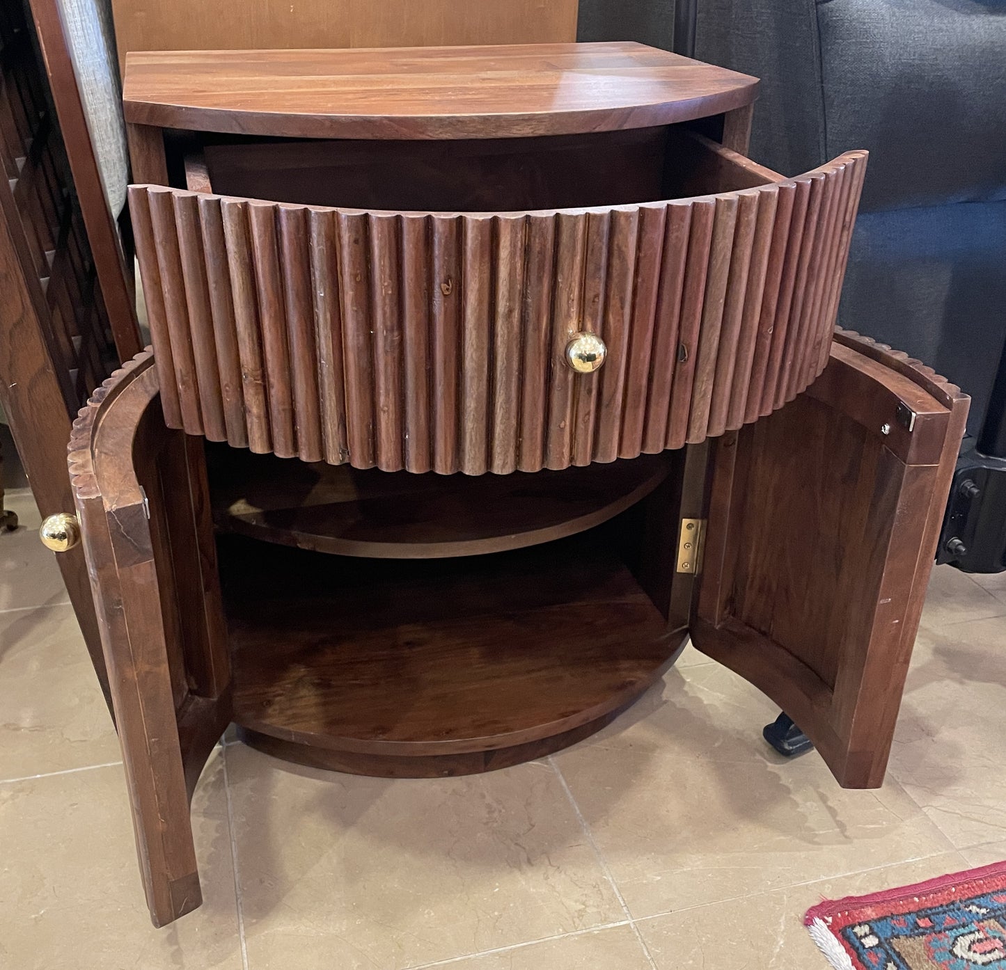 CB2 Cameo Nightstand (0KP00D)