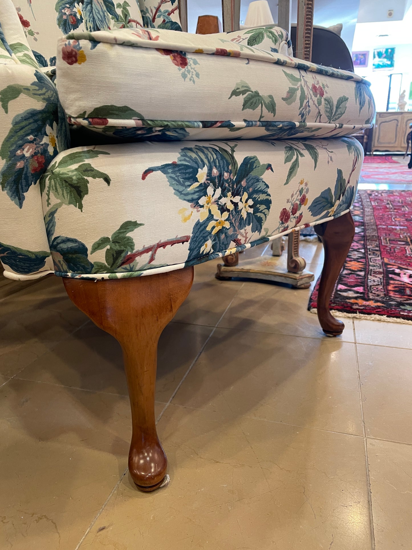 Floral Wing Back Chair (0H000Q)