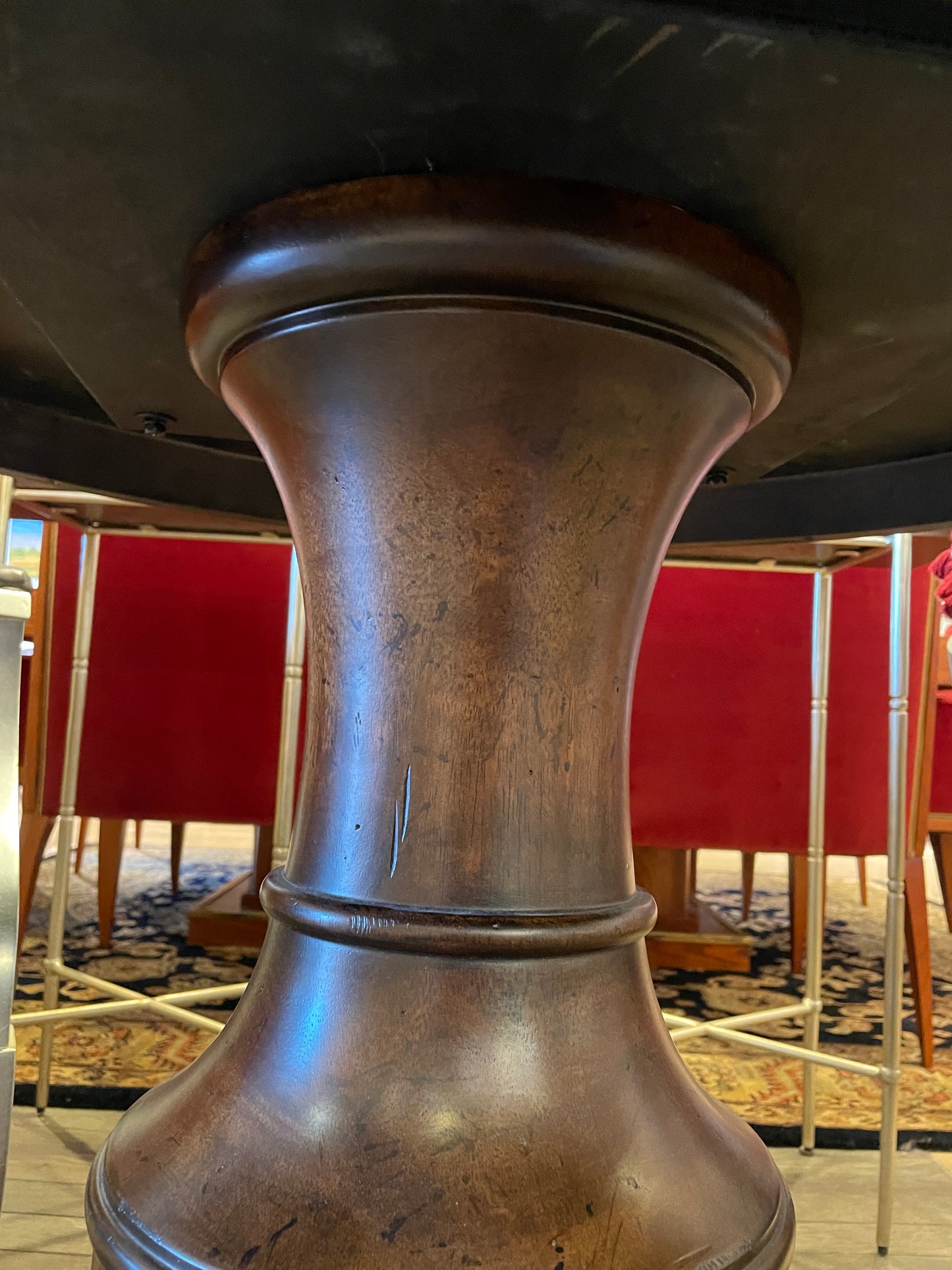 FBIS Center Table (0OI006)