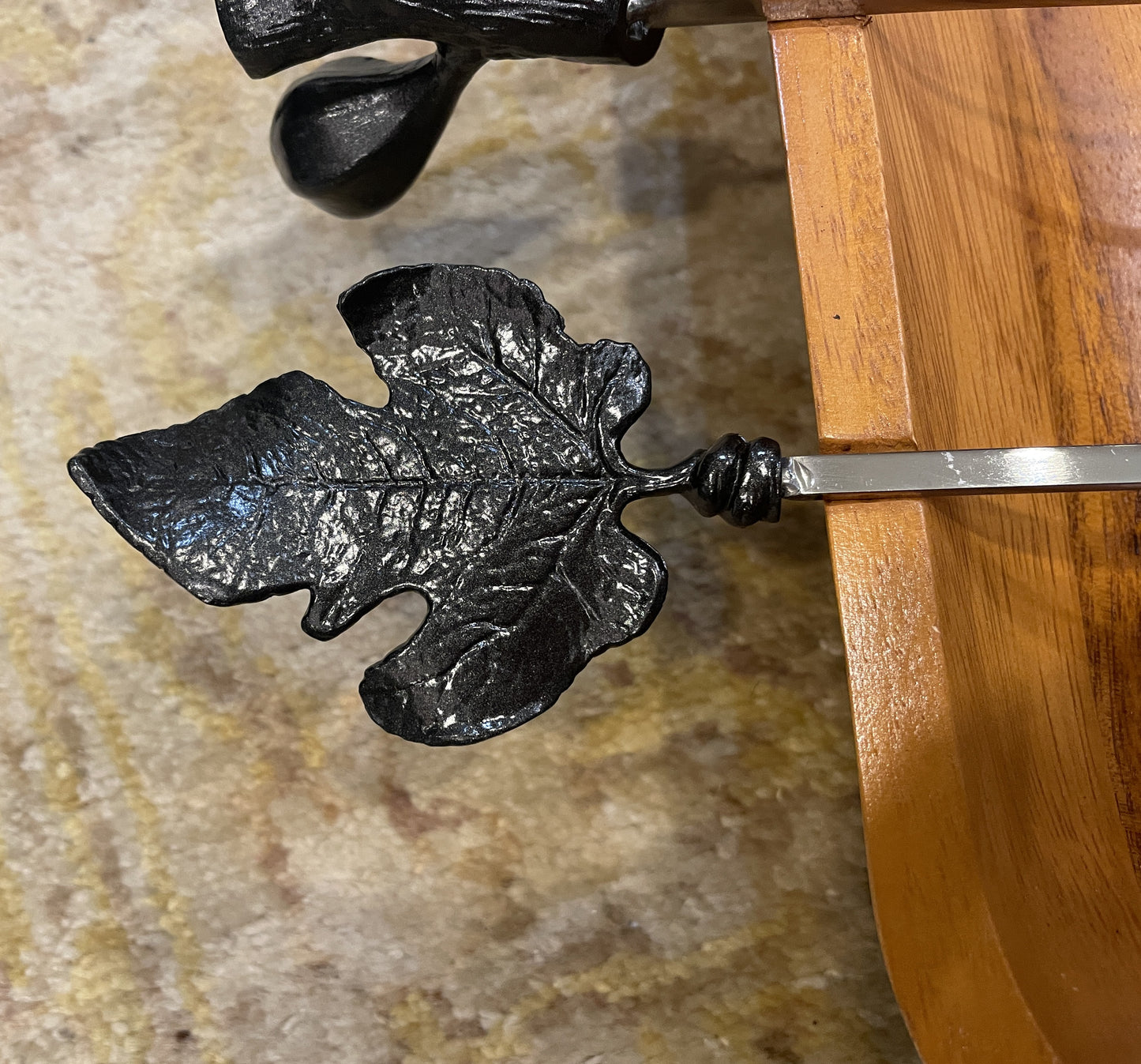 Michael Aram Kebab Set with Tray (0KT003)