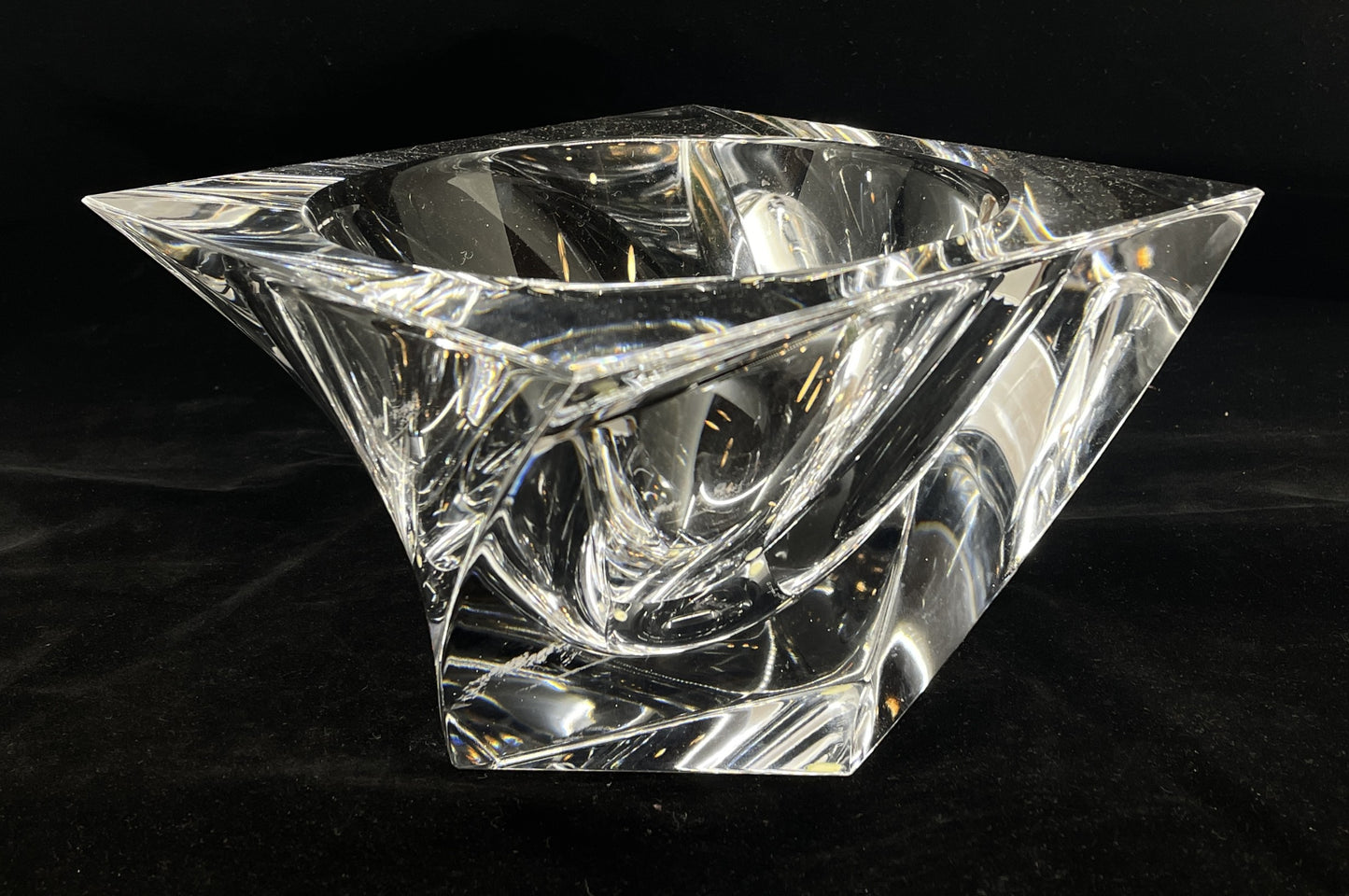 Orrefors Tornado Bowl (01B01I)