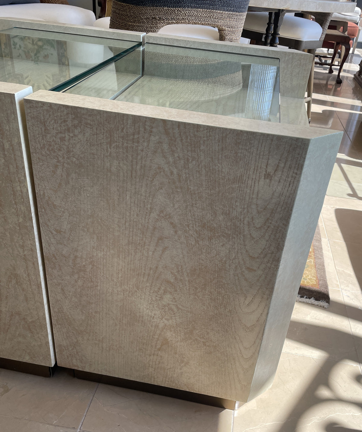 Henredon Charisma Nightstands, a pair AS IS (0OK001)
