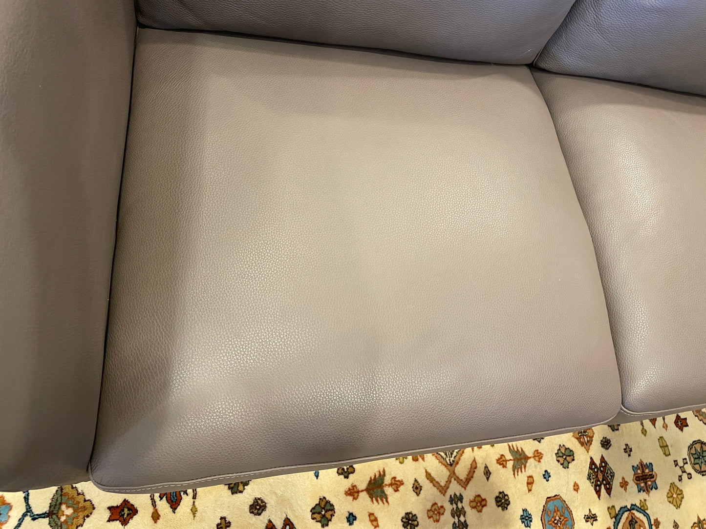 Jason Leather Loveseat with quilted sides (0H300K)