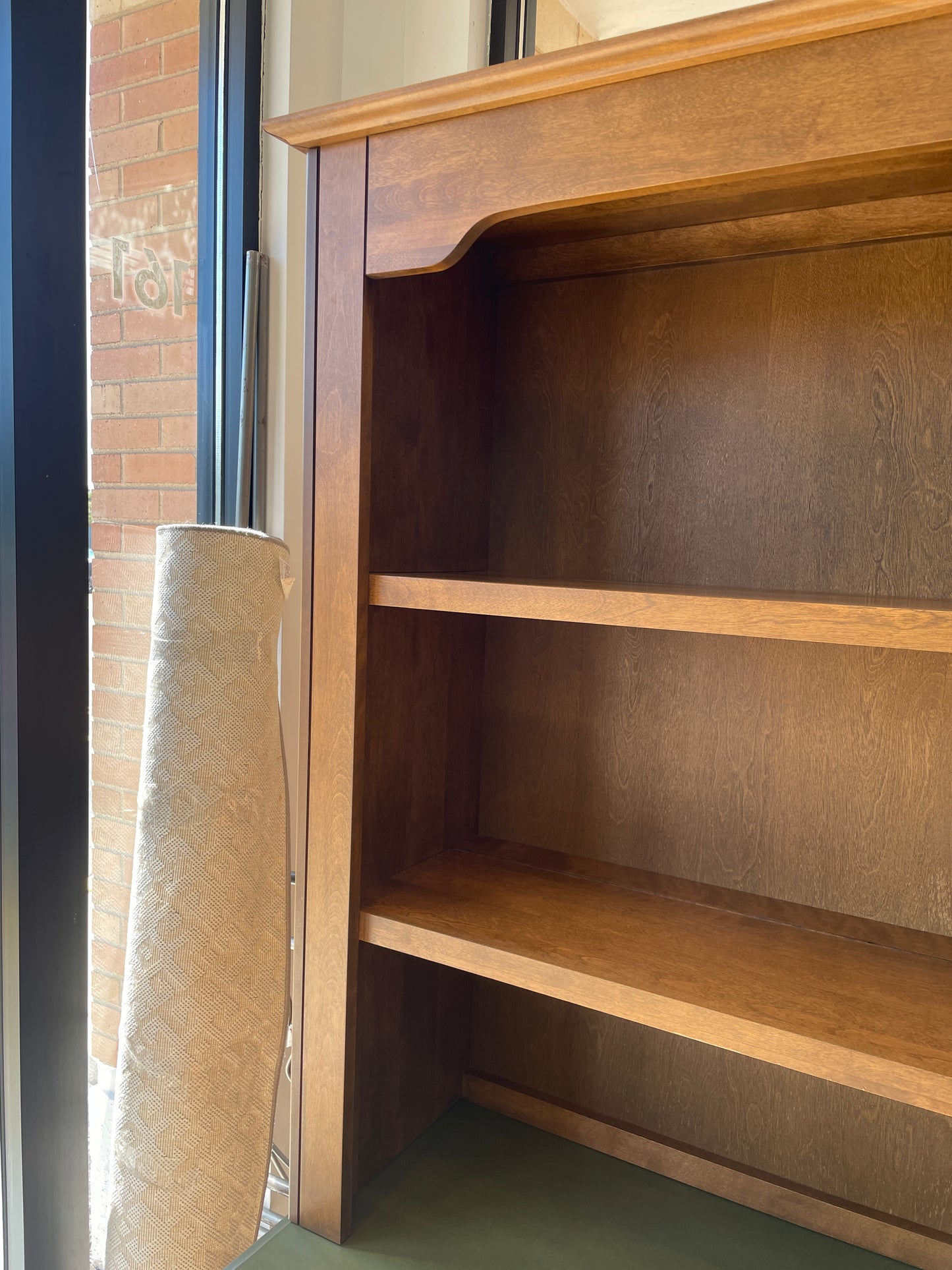 Canadel Kitchen Hutch, Dual Tone (0OK002)