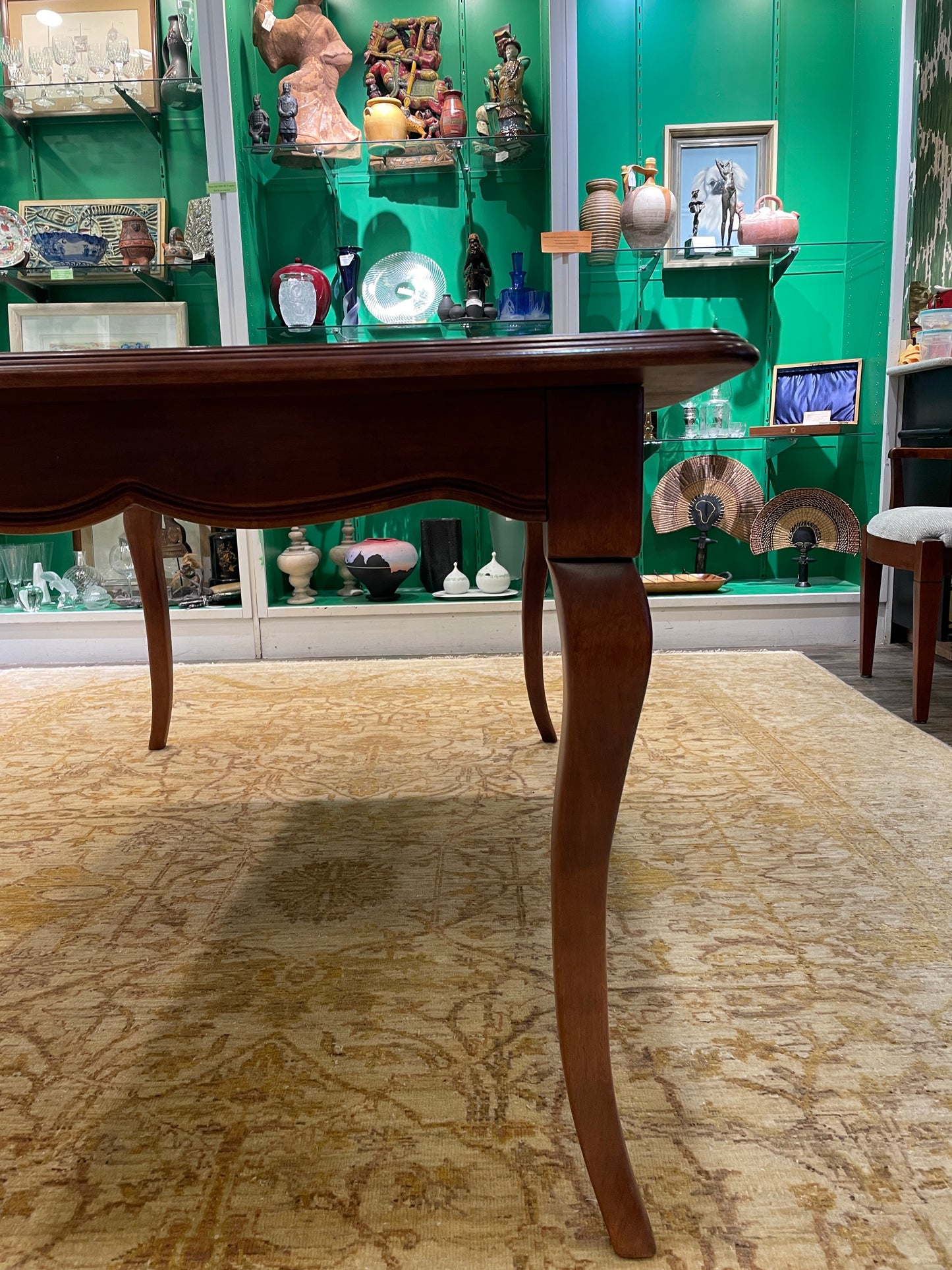 Nichols and Stone Dining Table W/ 6 Chairs (0OL003)