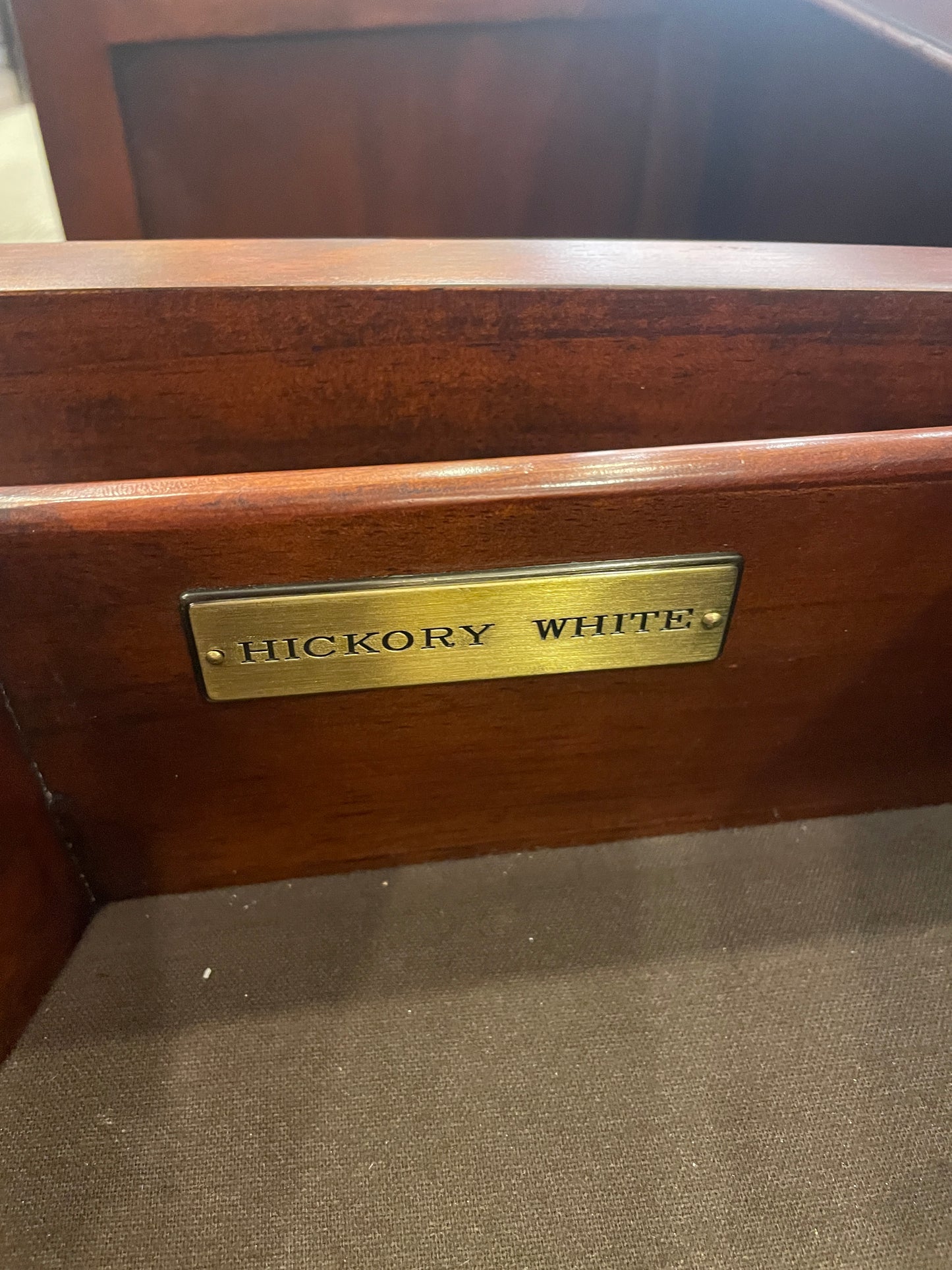 Hickory White "Kings Row" Buffet (0KW001)