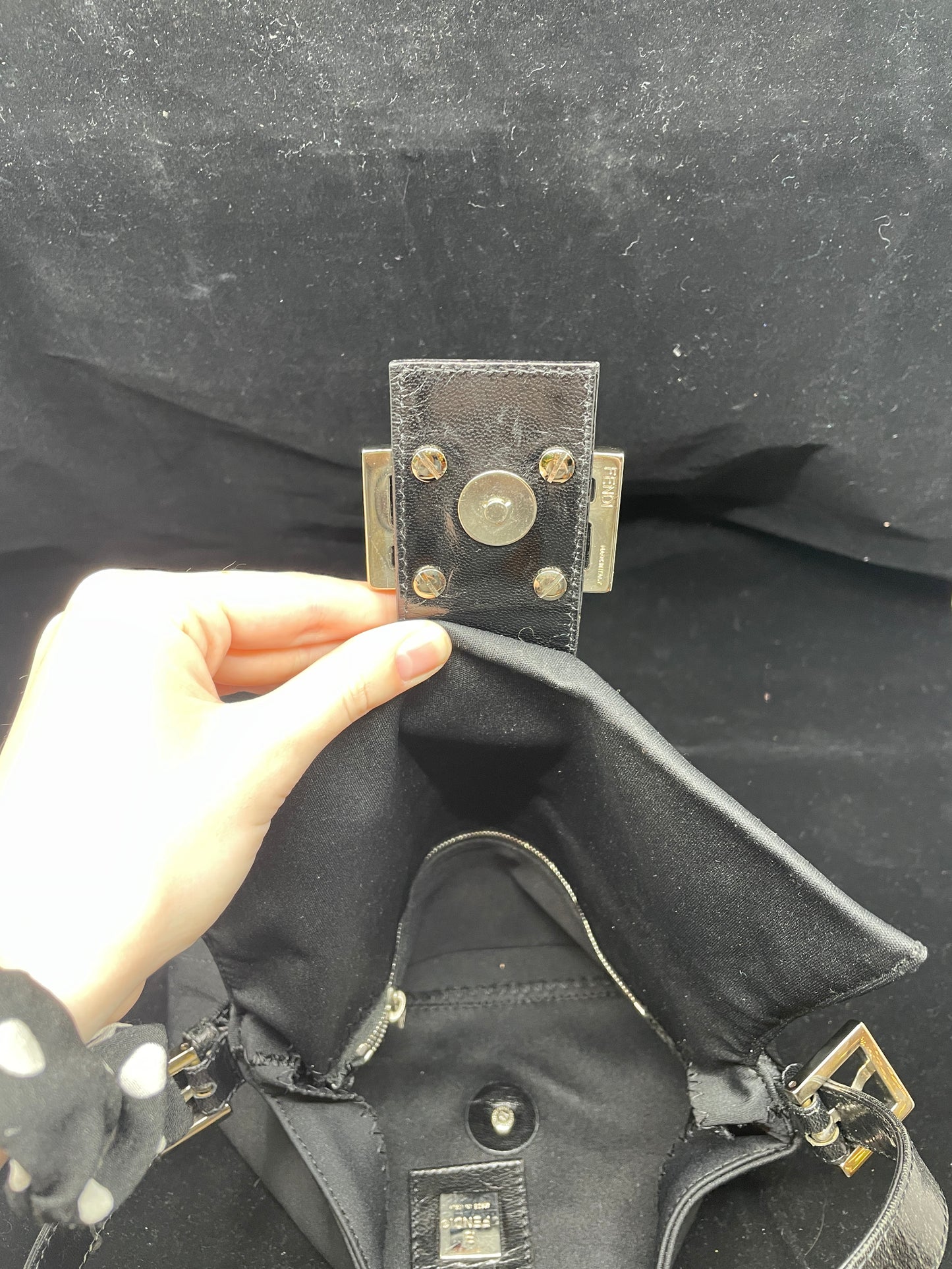 Fendi Vintage Fabric Mamma Baguette with Logo Clasp (0D300E)