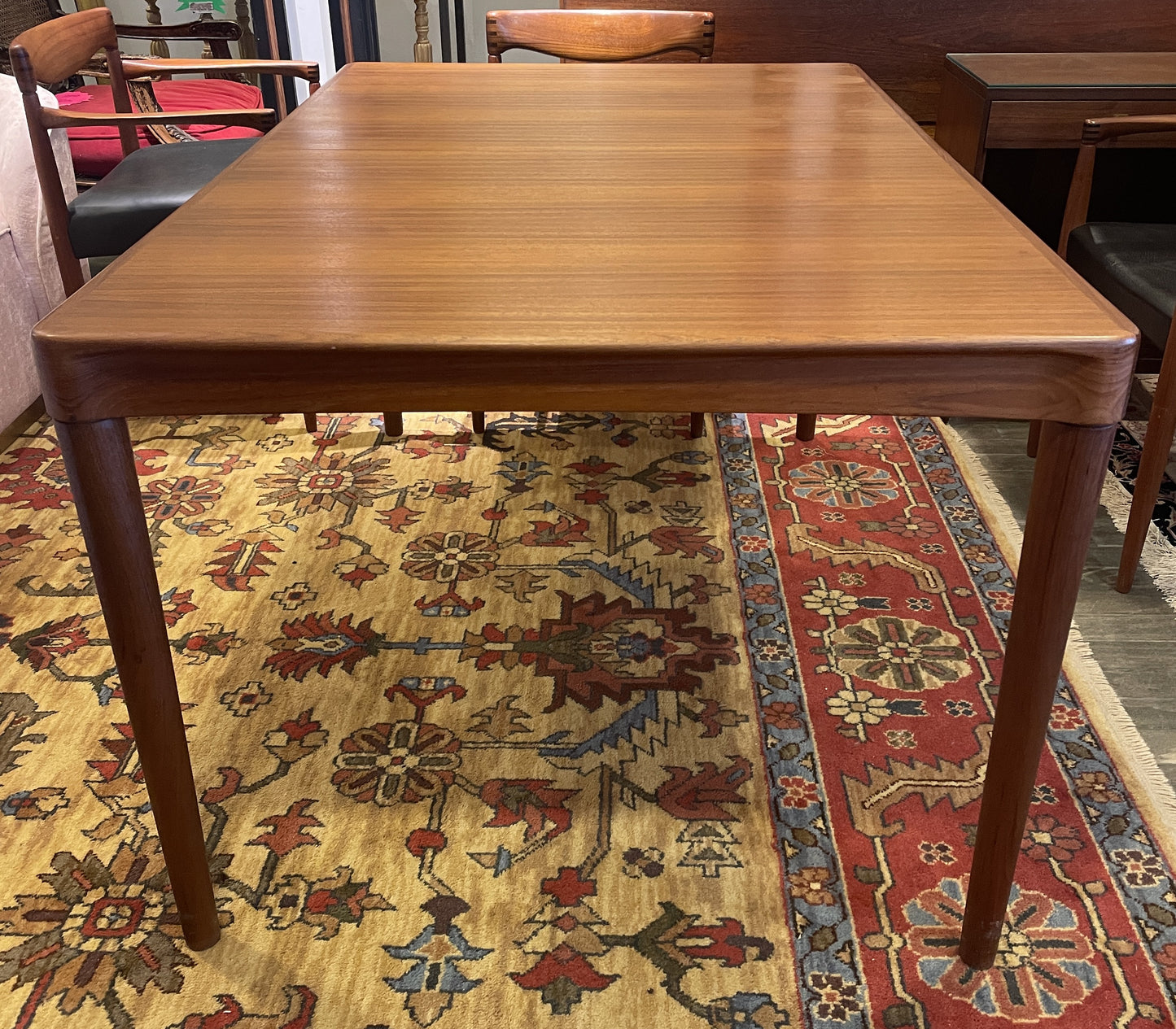 Bramin by HW Klein Mid Century Teak Dining Table and 6 Chairs (0L0001)