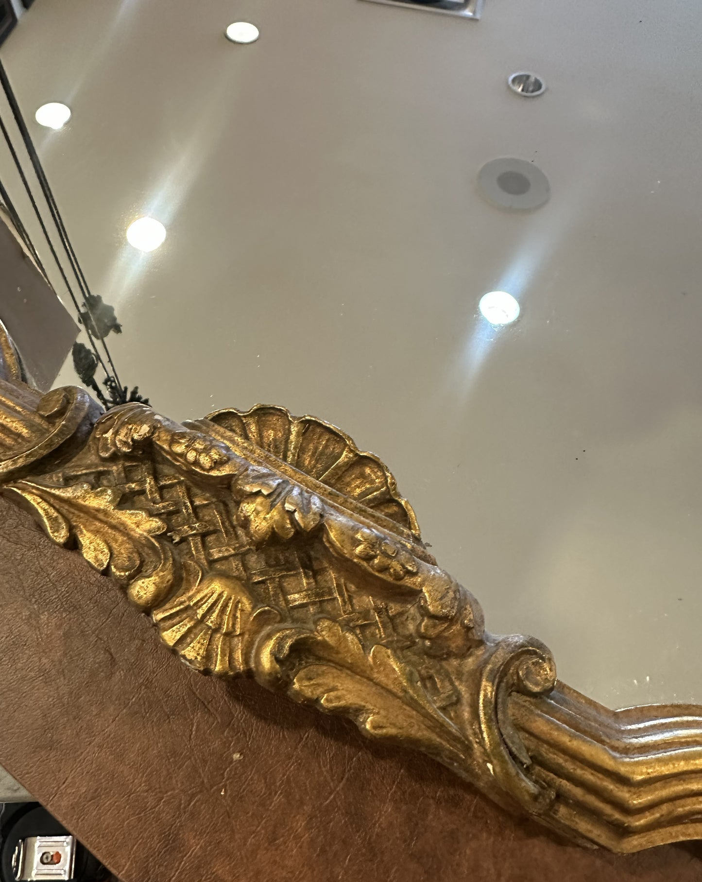 Vintage Gilt Mirror with Rope and Floral detailing (012008)