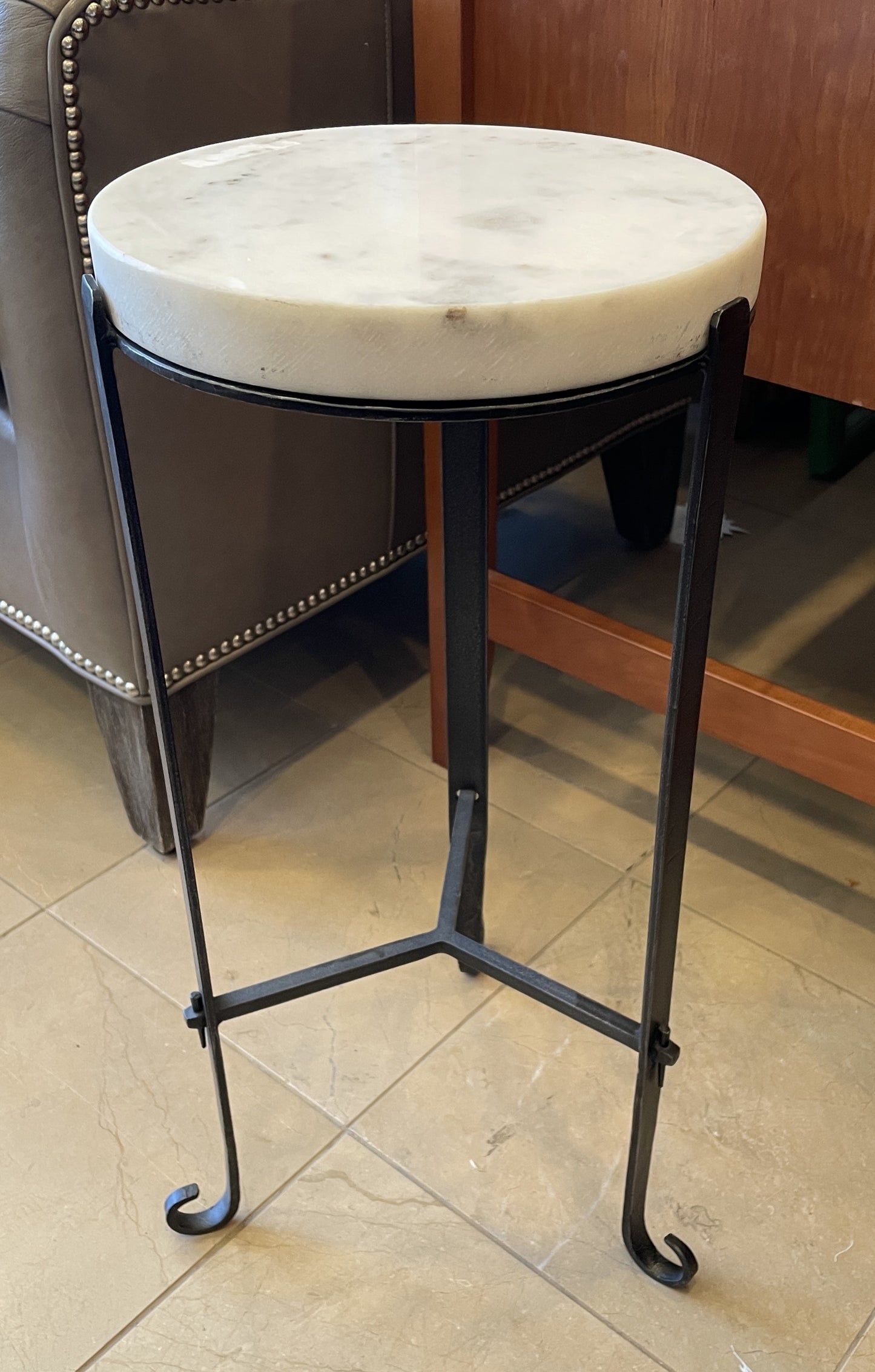 Alinea Oval End Table with Marble top by Butler (0H3005)