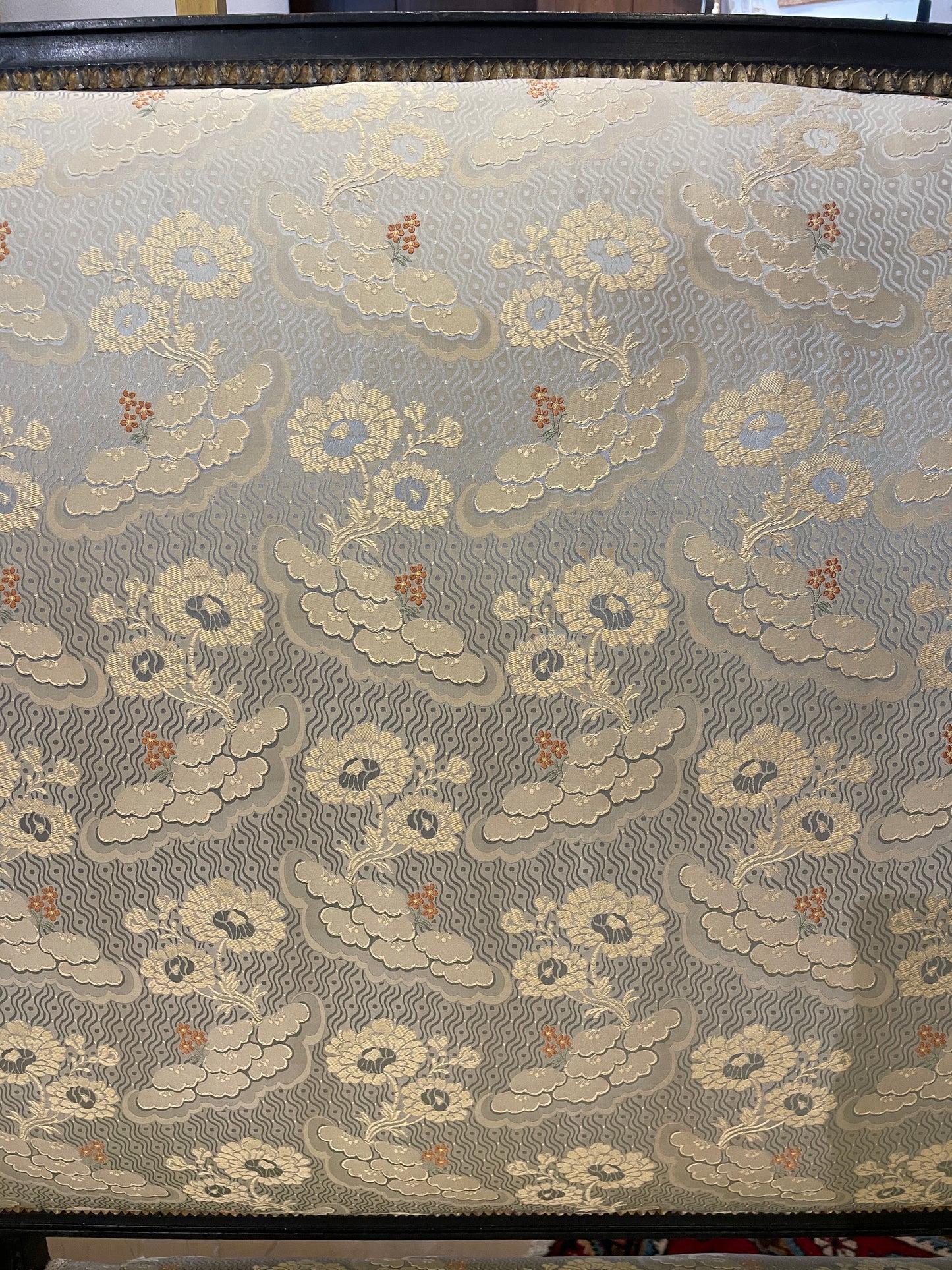 Louis XVI Style Settee in Silk, AS IS (00Y00B)