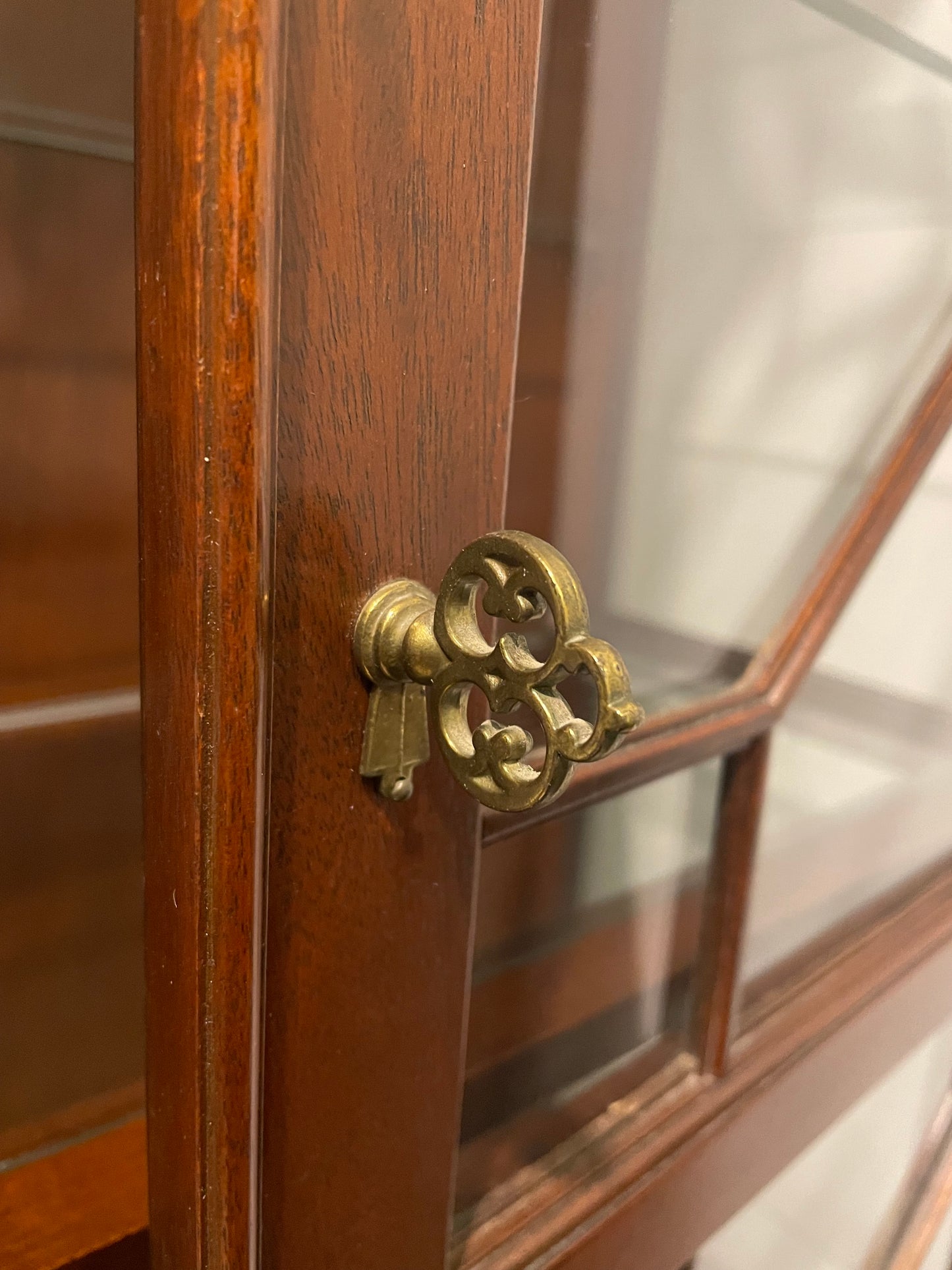 Chippendale Display Cabinet (CQJAG1)