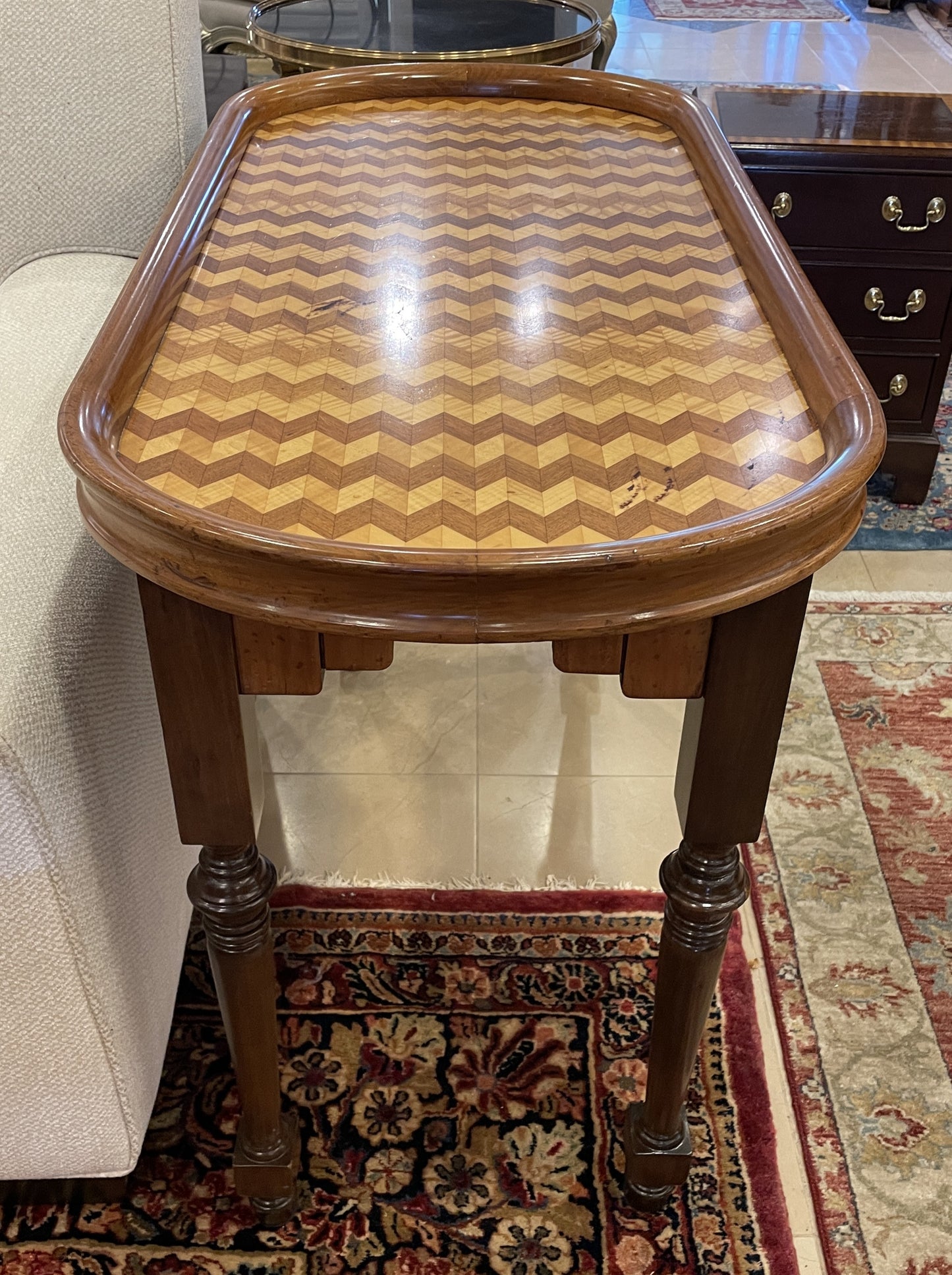 Oval Parquetry Library Table or Bar Table (00Y00H)