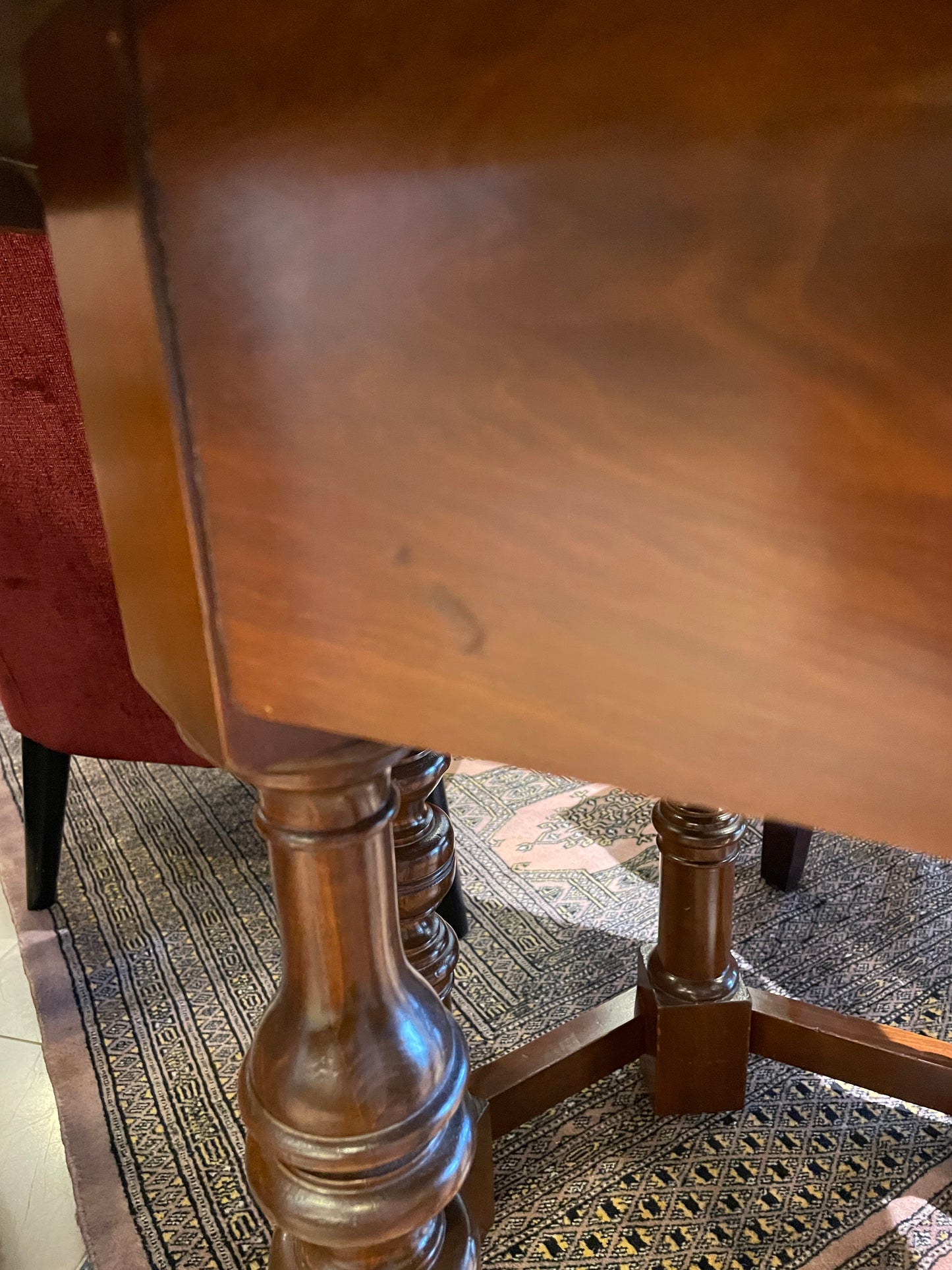 Walnut Hexagon Center Table (00Y00I)